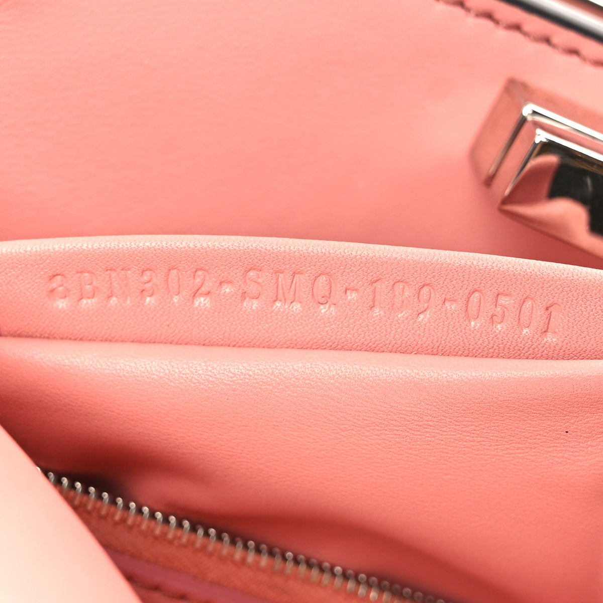Vitello Tahiti Burro Bi-Color Medium Peekaboo Iconic Essentially Satchel Maya Camelia Confetto
