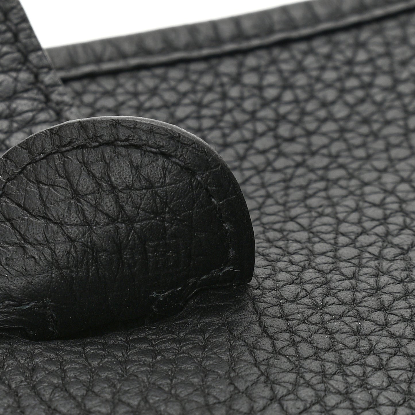 Taurillon Clemence Evelyne III PM Black