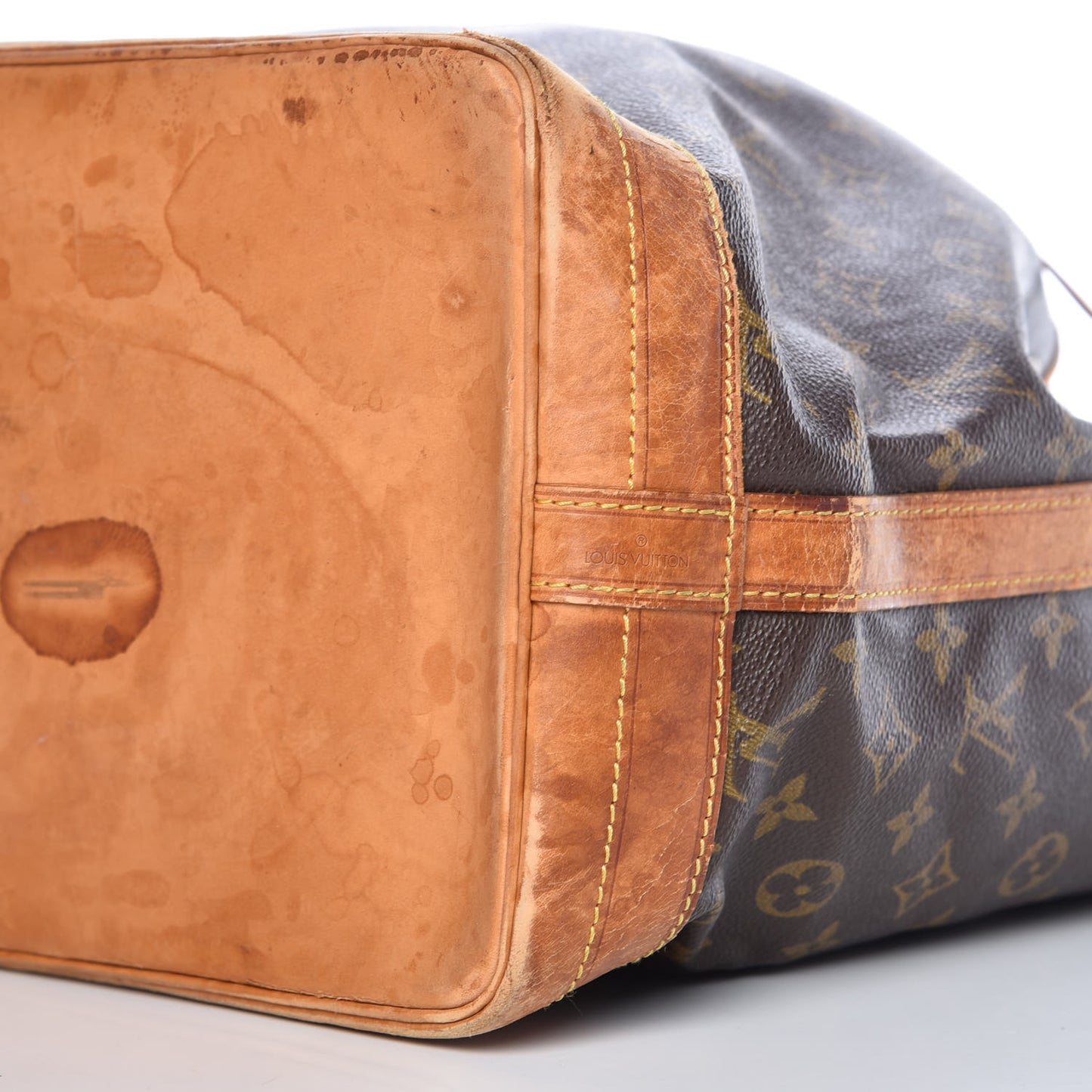 Monogram Noe