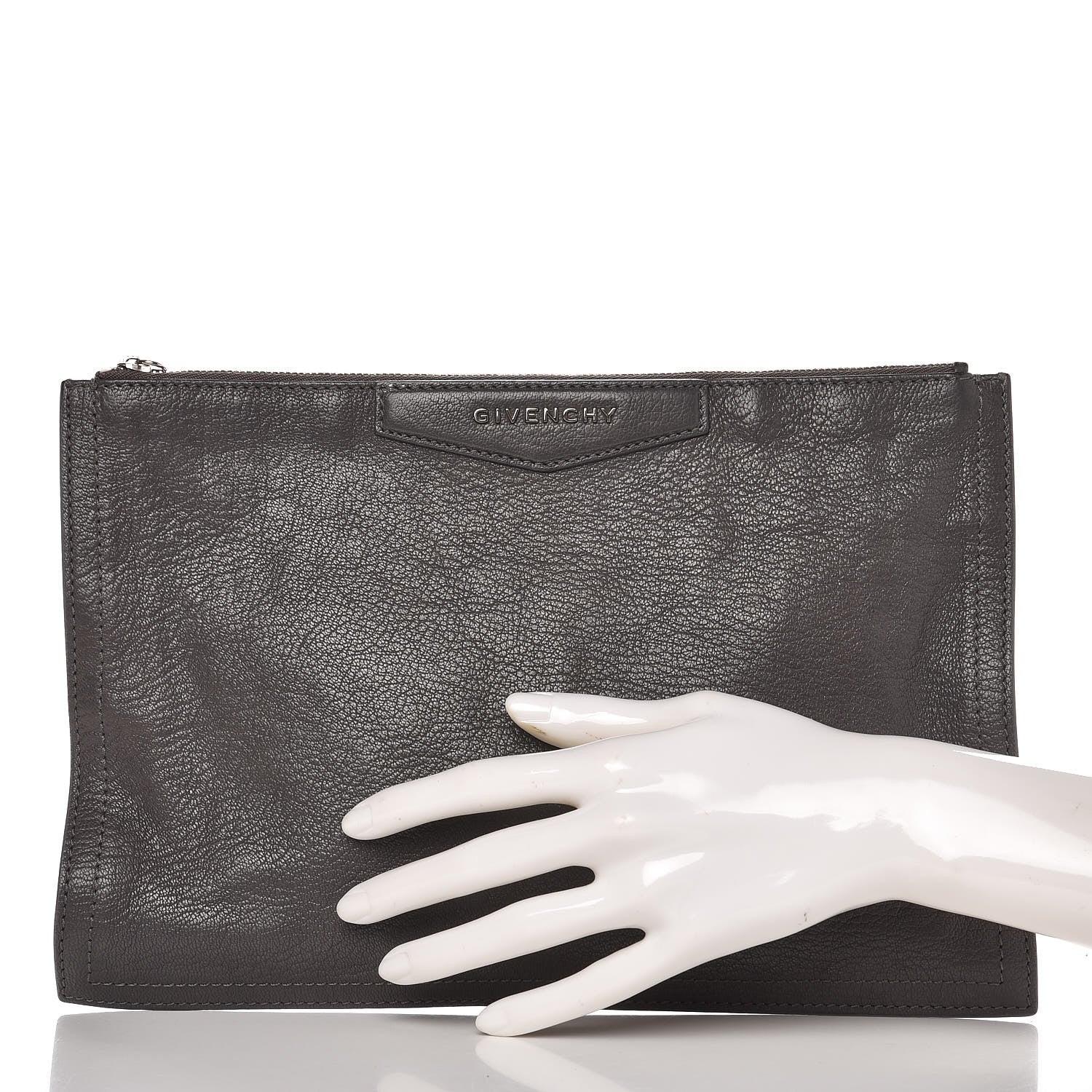 Givenchy Sugar Goatskin Medium Antigona Pouch Elephant Grey 2 of 9