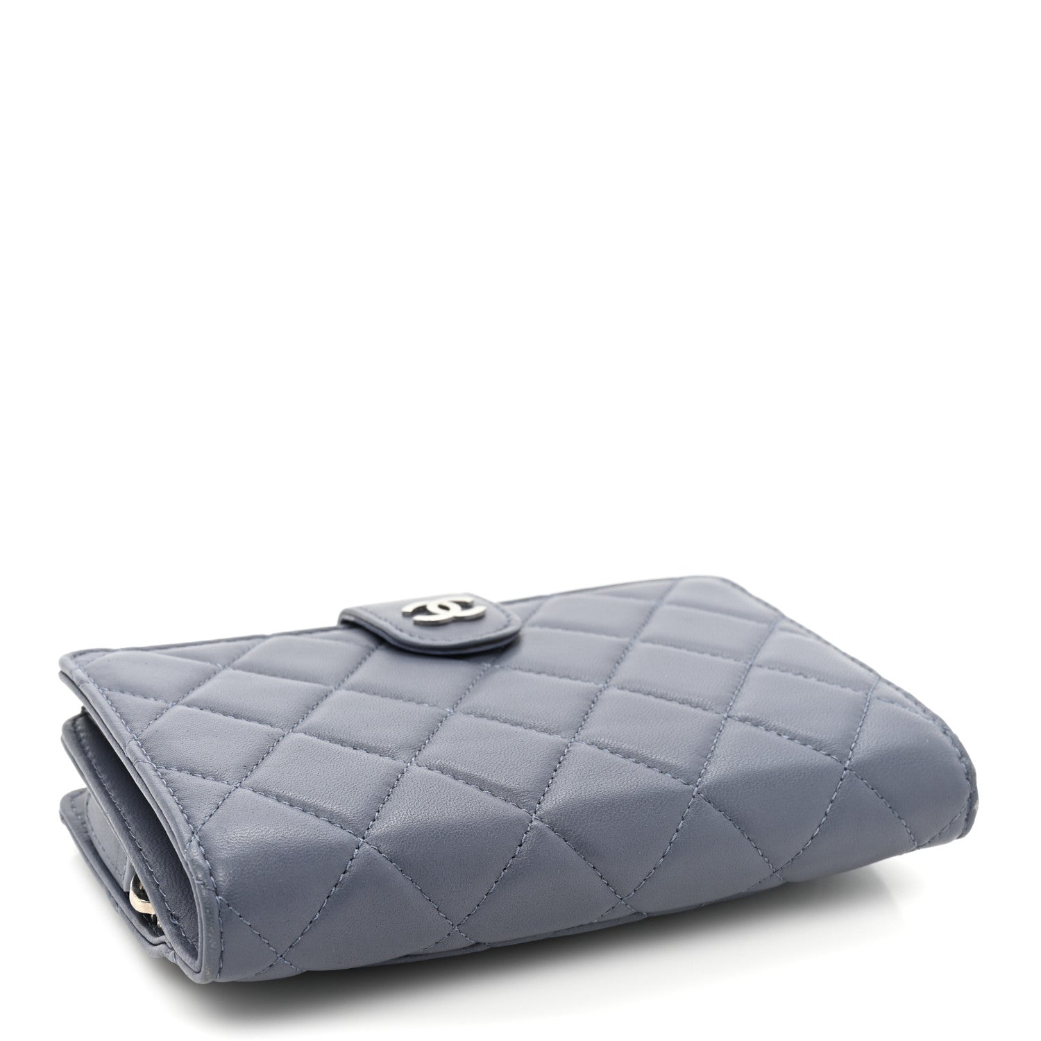 Chanel Lambskin Quilted Zipped Pocket Wallet Lavander 4 of 17