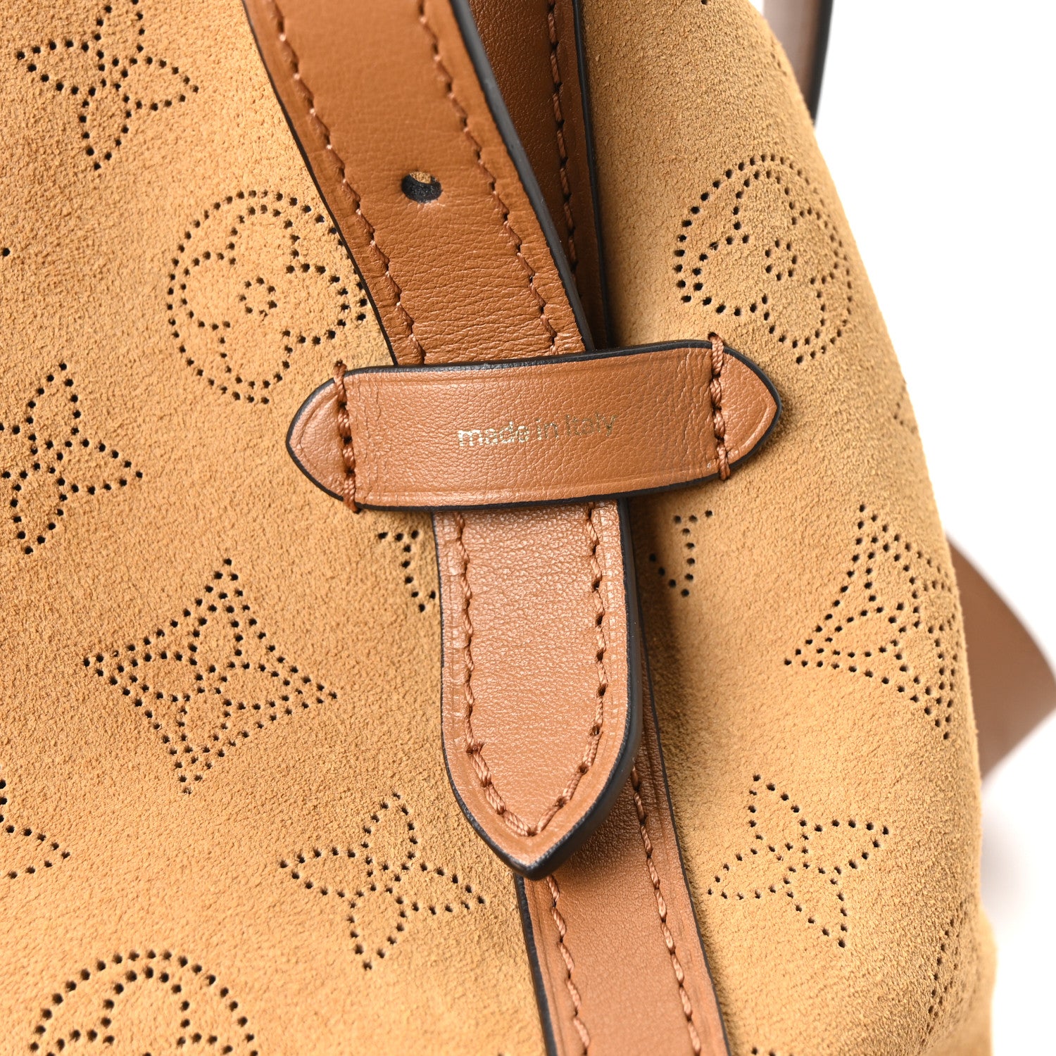 Louis Vuitton Suede Mahina CarryAll PM Beige 8 of 11