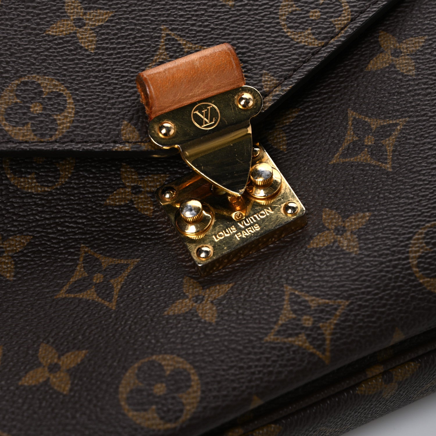 Louis Vuitton Monogram Pochette Metis 10 of 11
