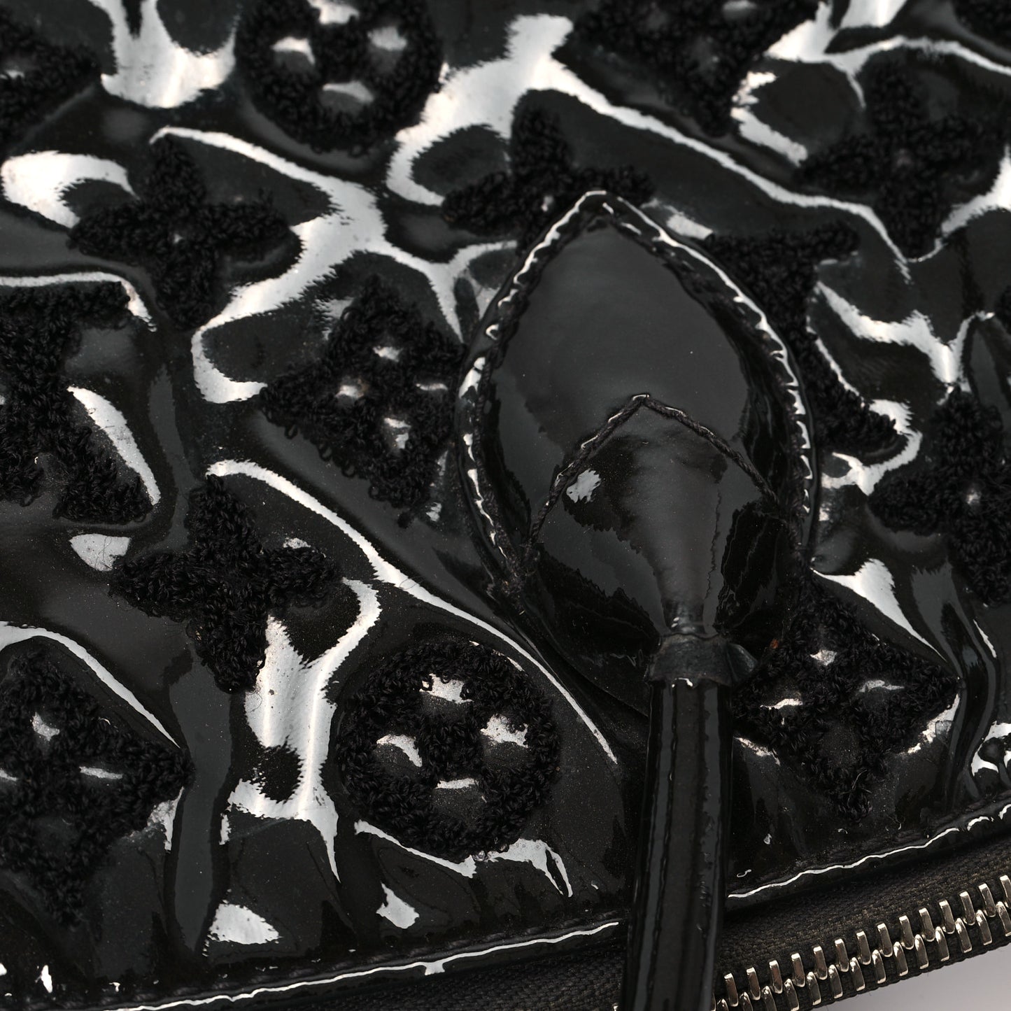 Patent Lambskin Fascination Lockit Black