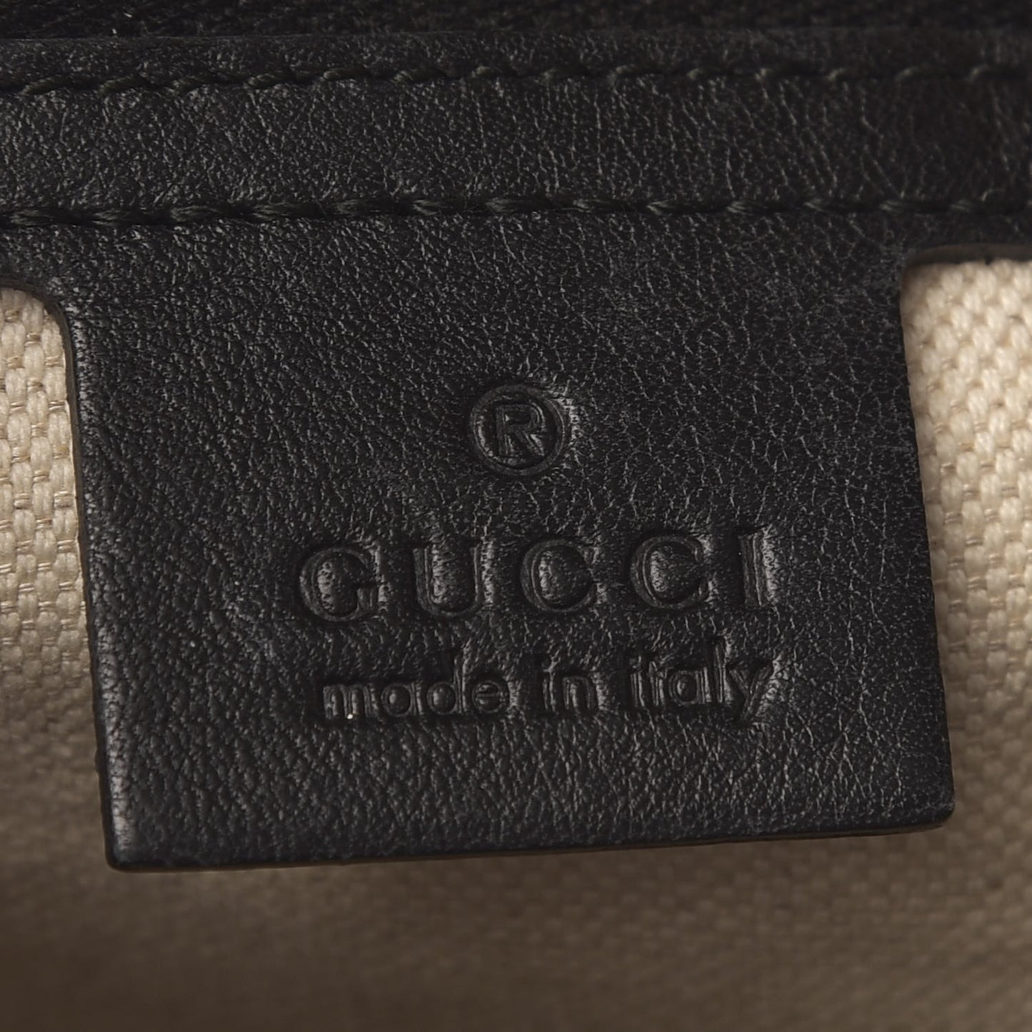 Calfskin Microguccissima Trim Medium Boston Black