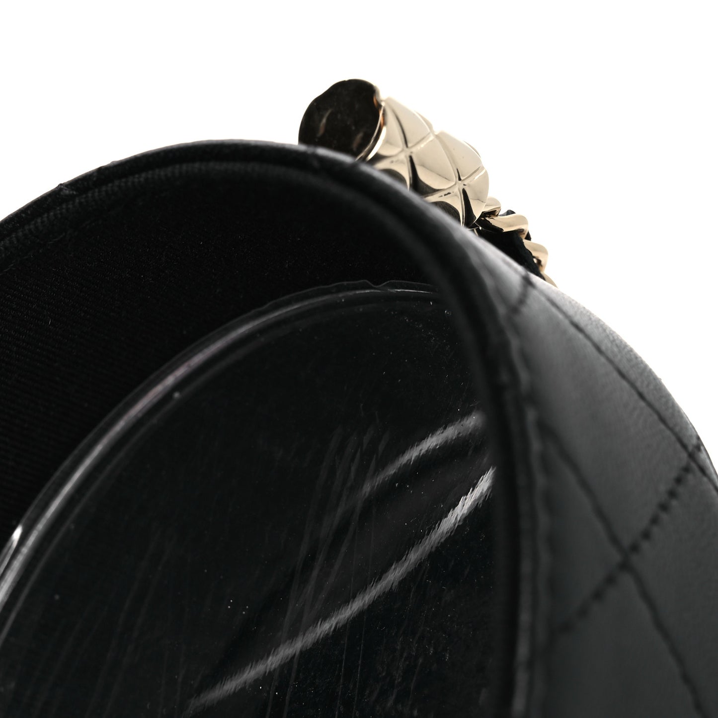 Lambskin Quilted Round Vanity Case With Chain Black