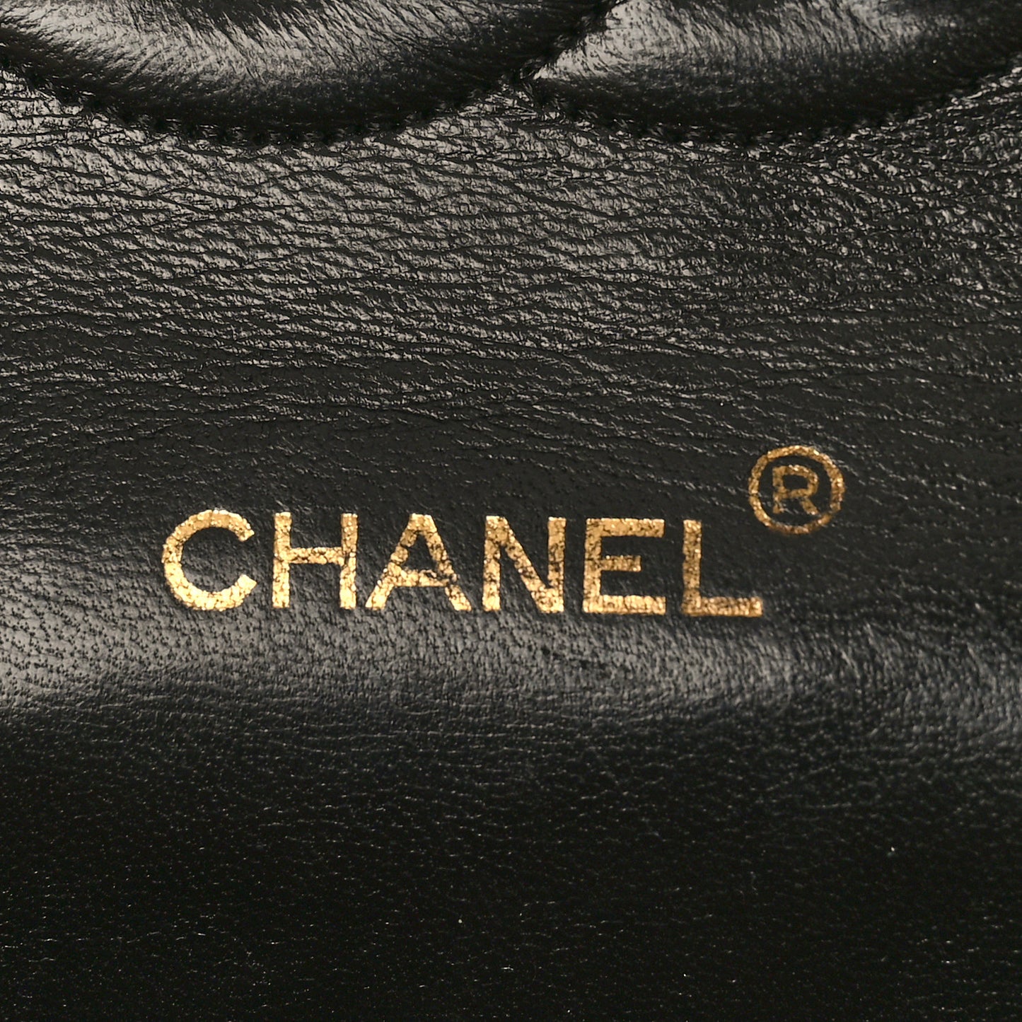 Lambskin Scallop Quilted Single Flap Black