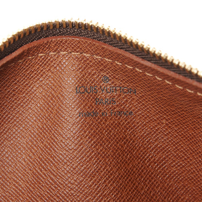 Louis Vuitton Monogram Papillon 26 6 of 10