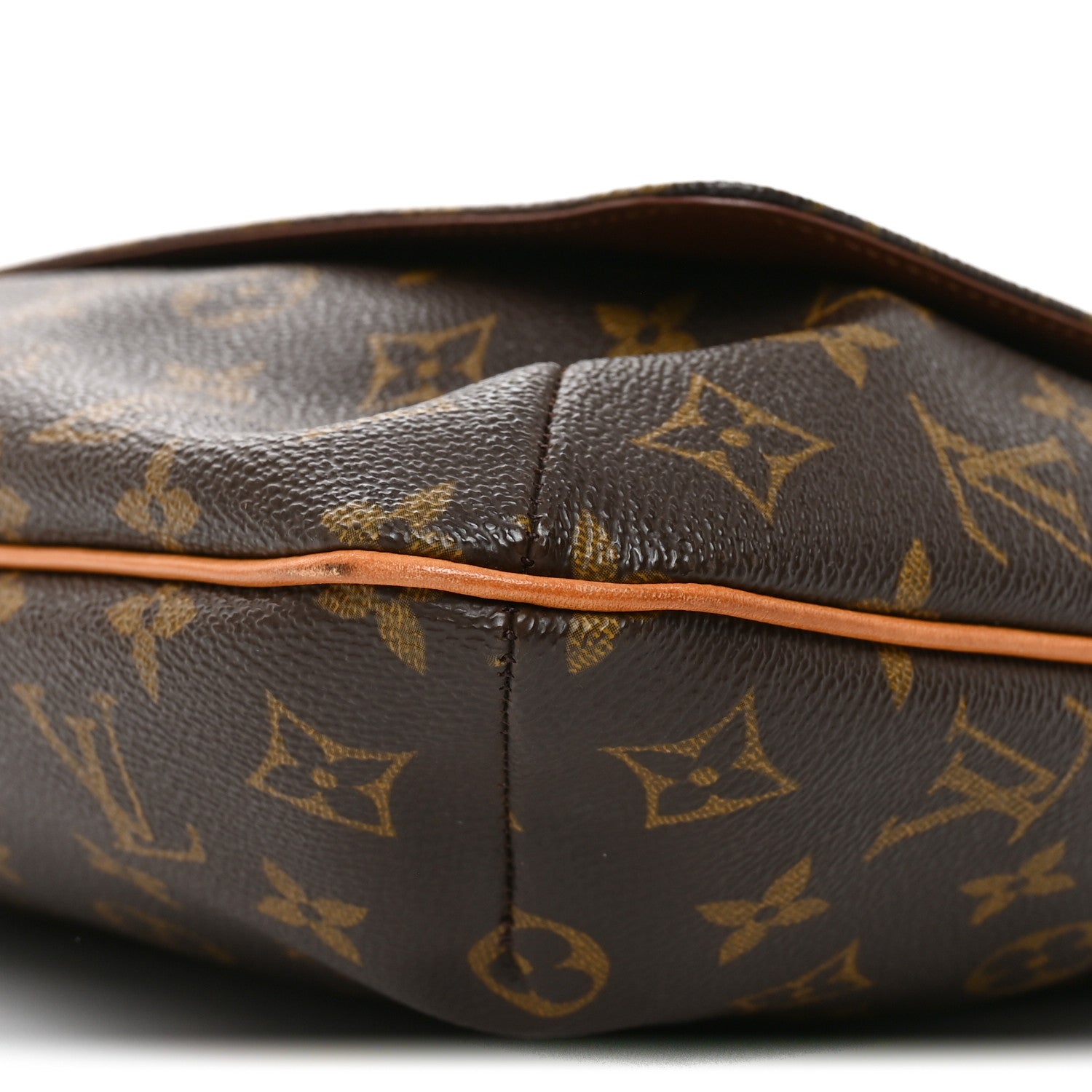 Louis Vuitton Monogram Musette GM 9 of 9