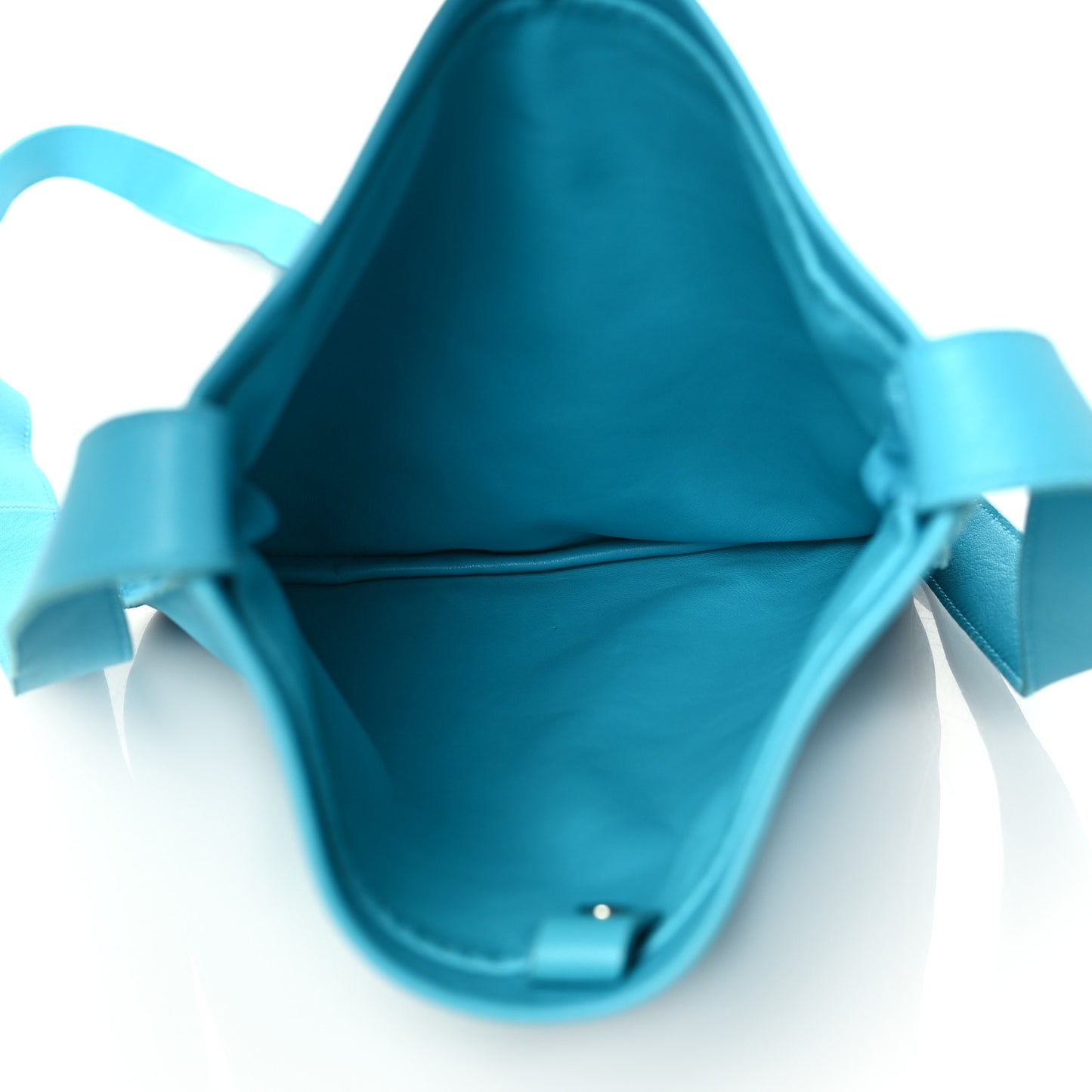 Lambskin Toudou Perfore Crossbody Bag Bleu Paon