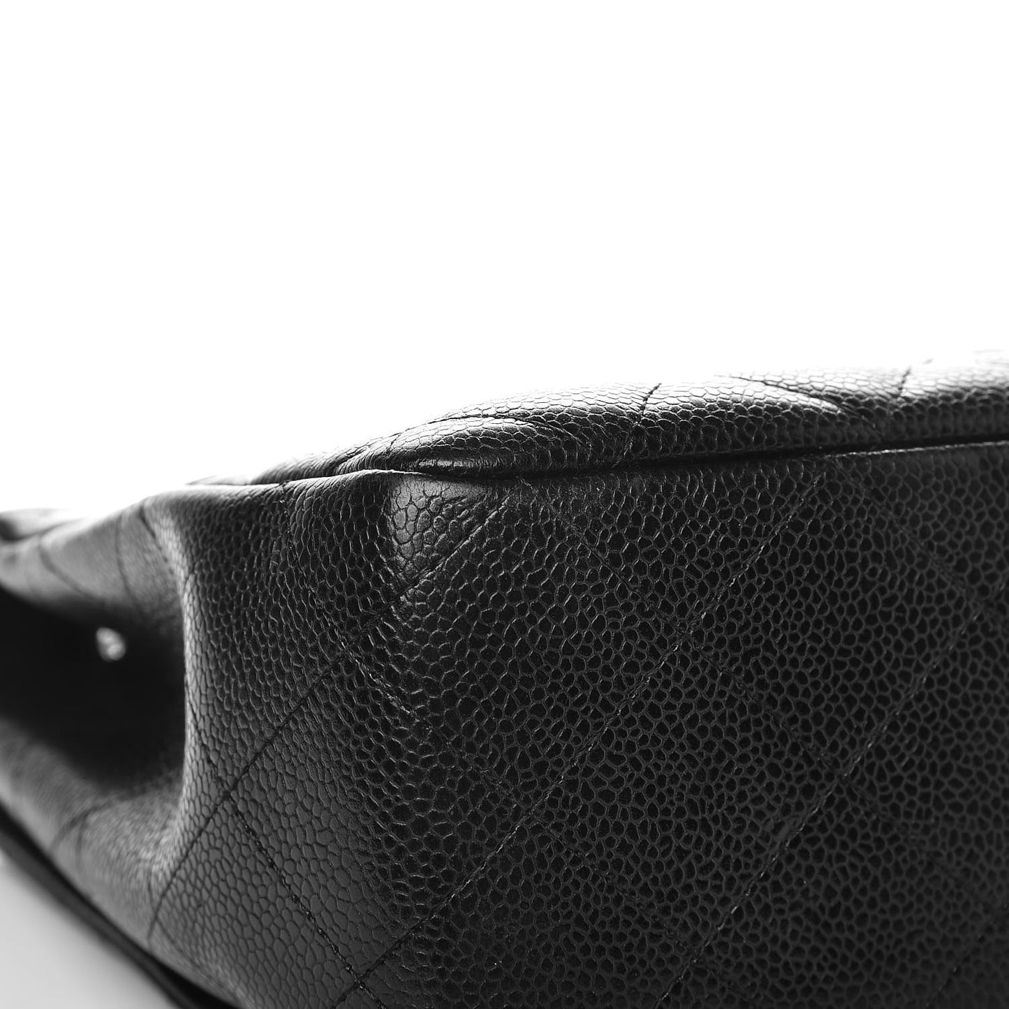 Caviar Quilted Jumbo Single Flap Black