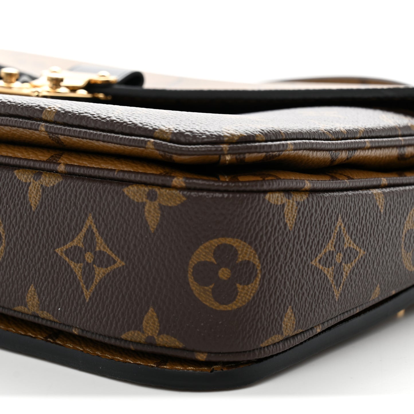 Reverse Monogram Pochette Metis
