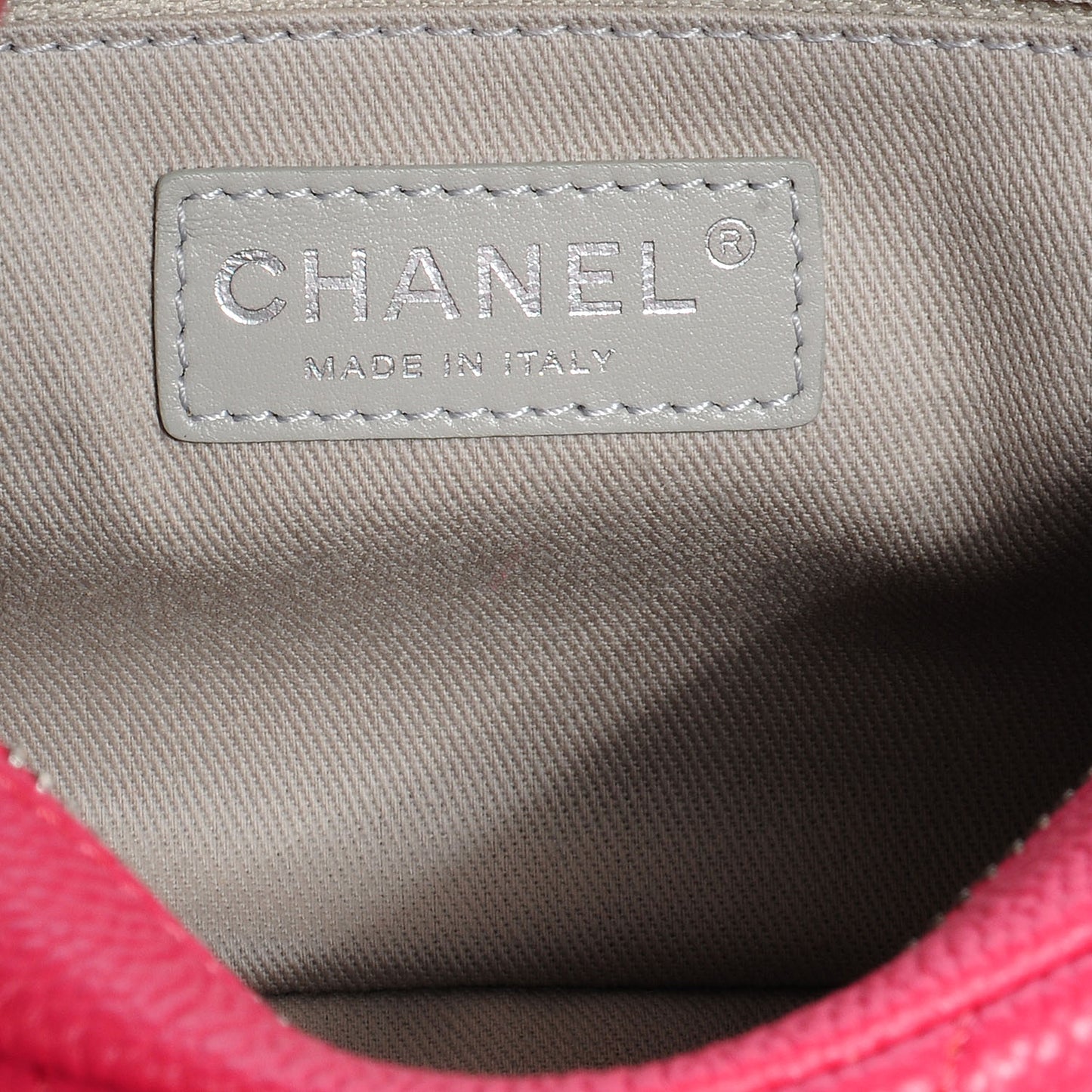 Caviar Quilted Medium Easy Flap Coral