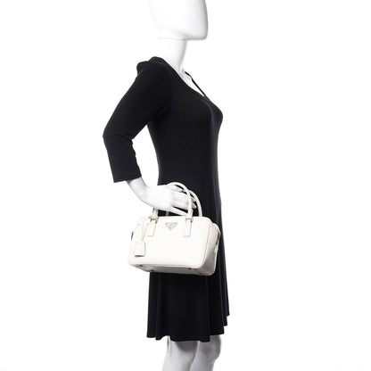 Prada Saffiano Lux Small Tote Bianco 2 of 18