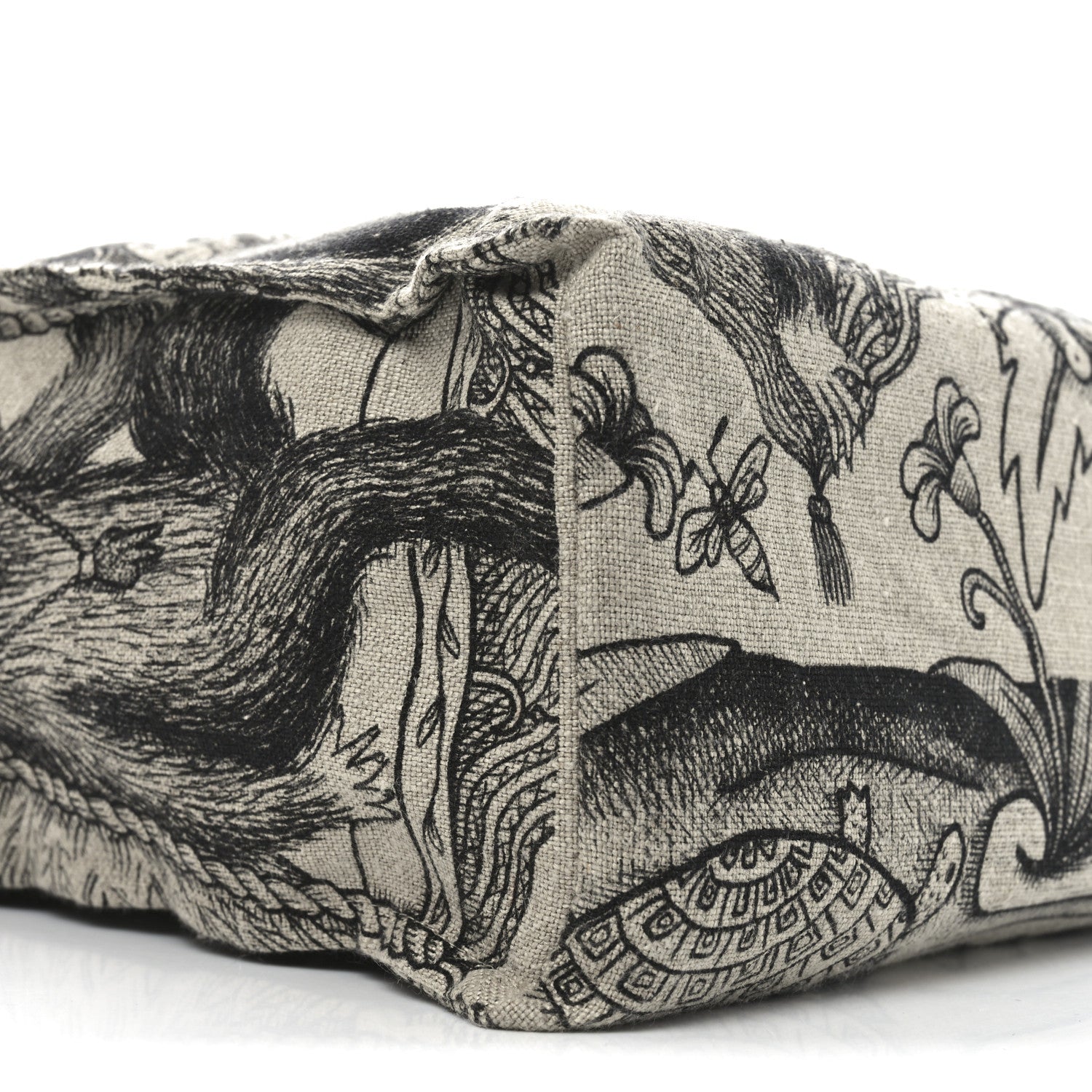 Gucci X JAYDE FISH Linen Garden Vertical Tote Black Beige 8 of 9