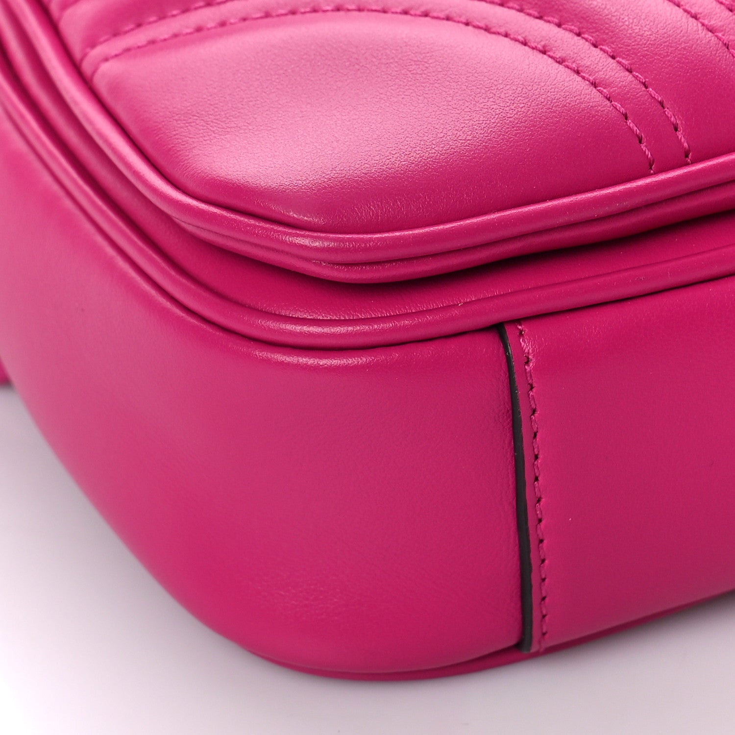 Gucci Calfskin Matelasse Monochrome GG Marmont Crossbody Shoulder Bag Classic Fuxia 11 of 12