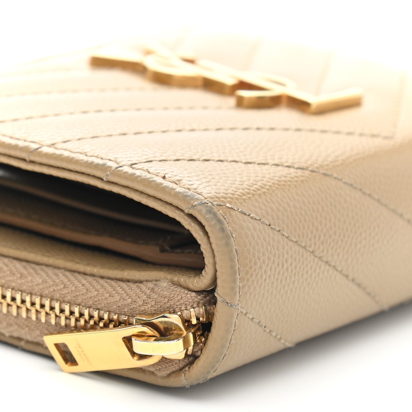 Grain De Poudre Matelasse Chevron Monogram Compact Zip Around Wallet Dark Latte