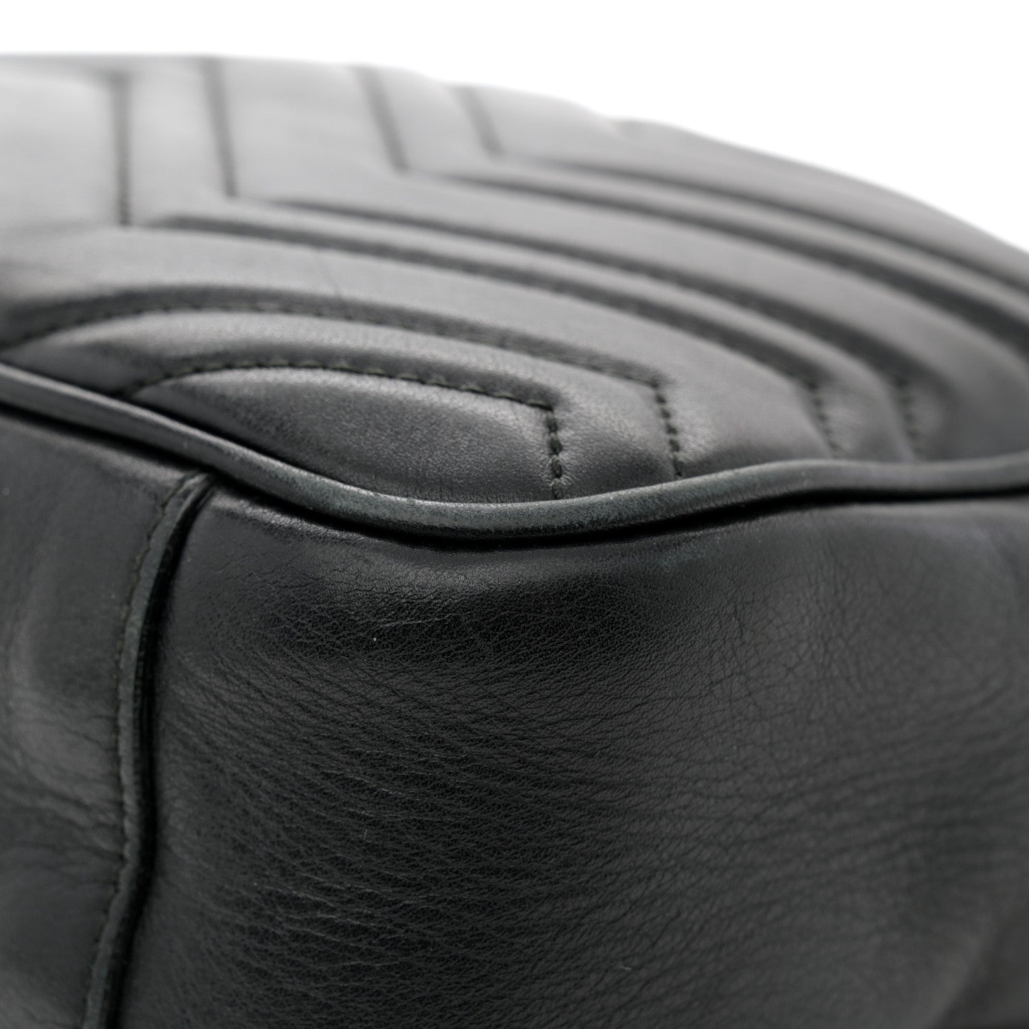 Gucci Calfskin Matelasse Medium GG Marmont Chain Shoulder Bag Black 14 of 16