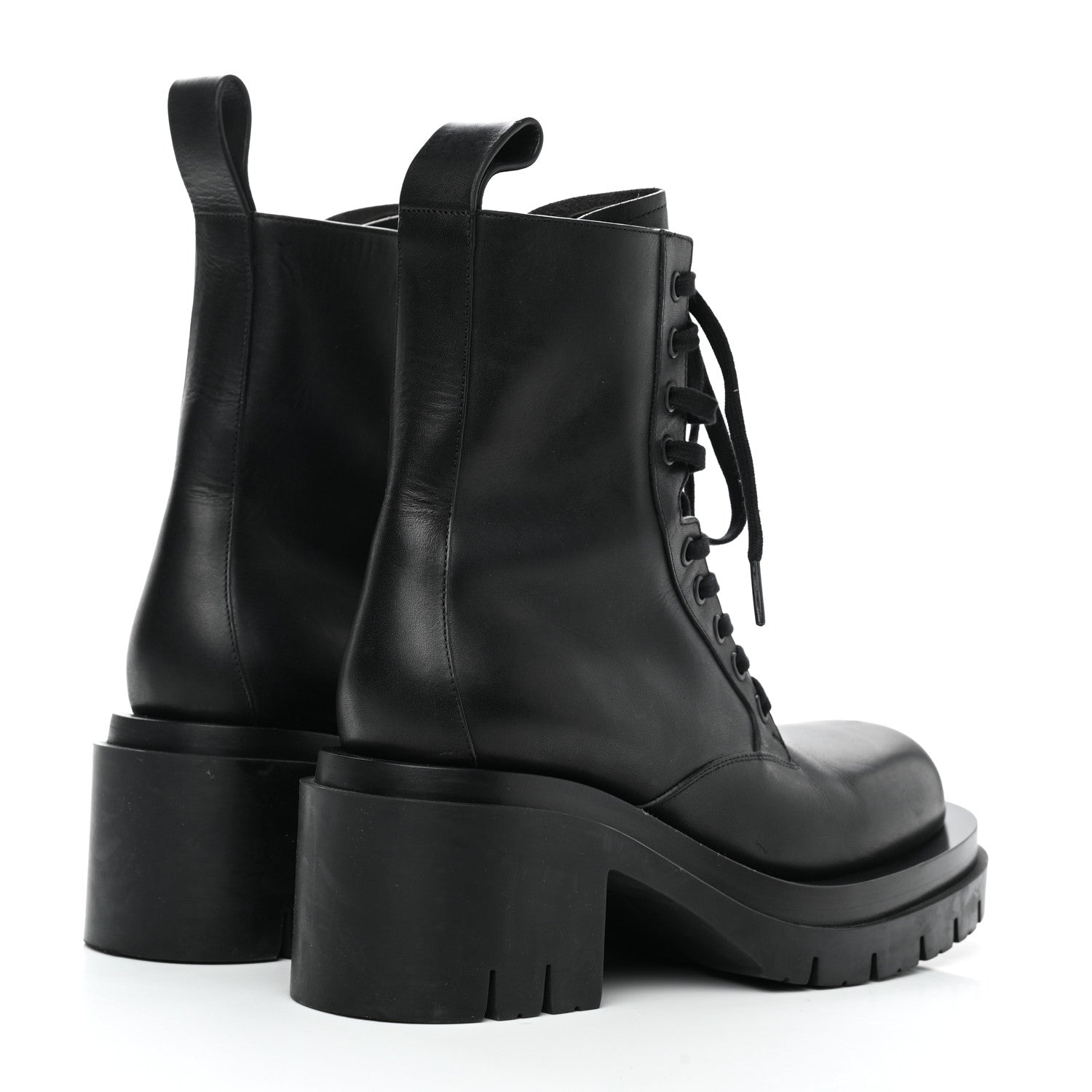 Bottega Veneta Calfskin The Lug Lace Up Ankle Boots 38.5 Black 4 of 10