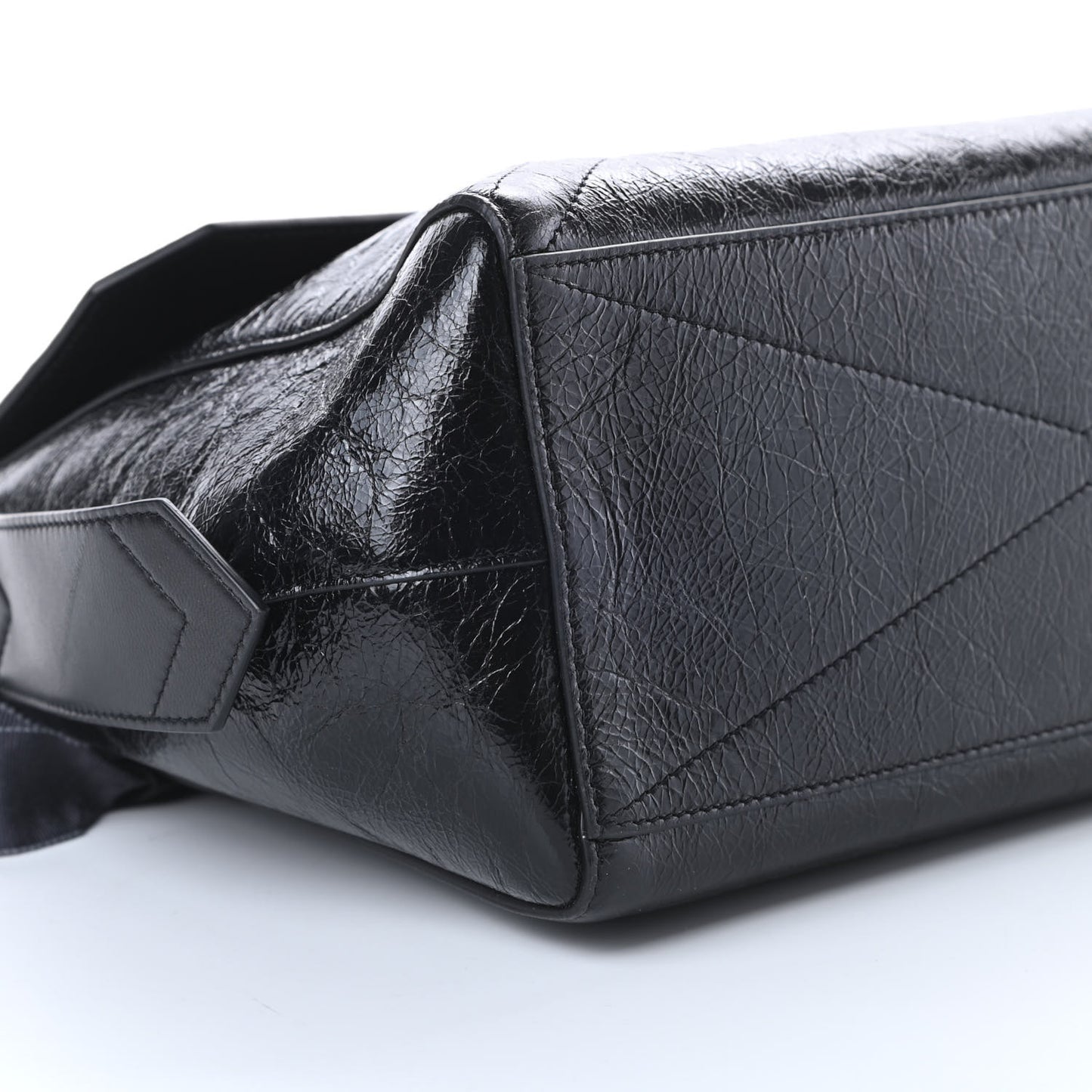 Creased Patent Calfskin Medium ID Flap Black