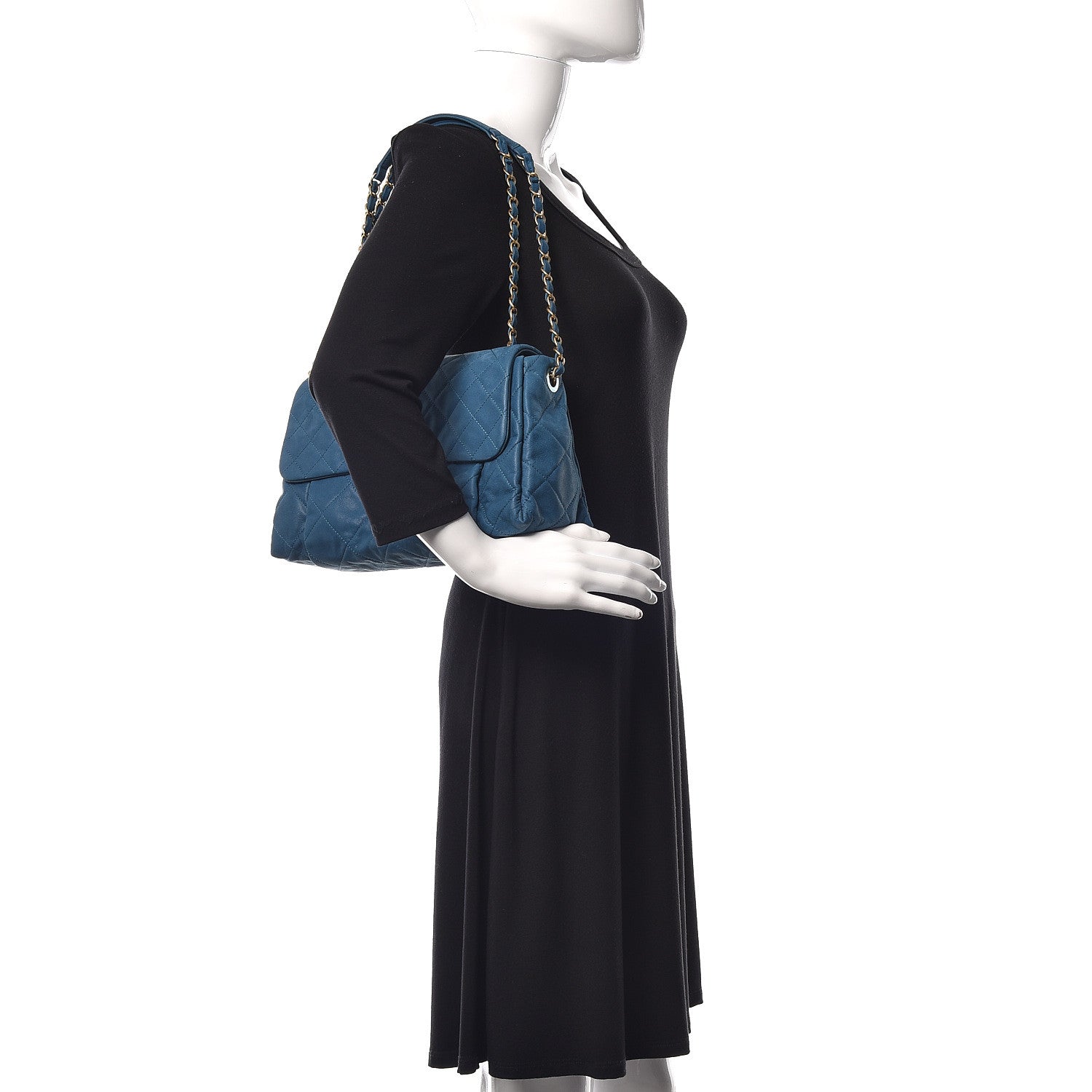 Chanel Iridescent Calfskin Large Chic Quilt Flap Dark Blue 2 of 12