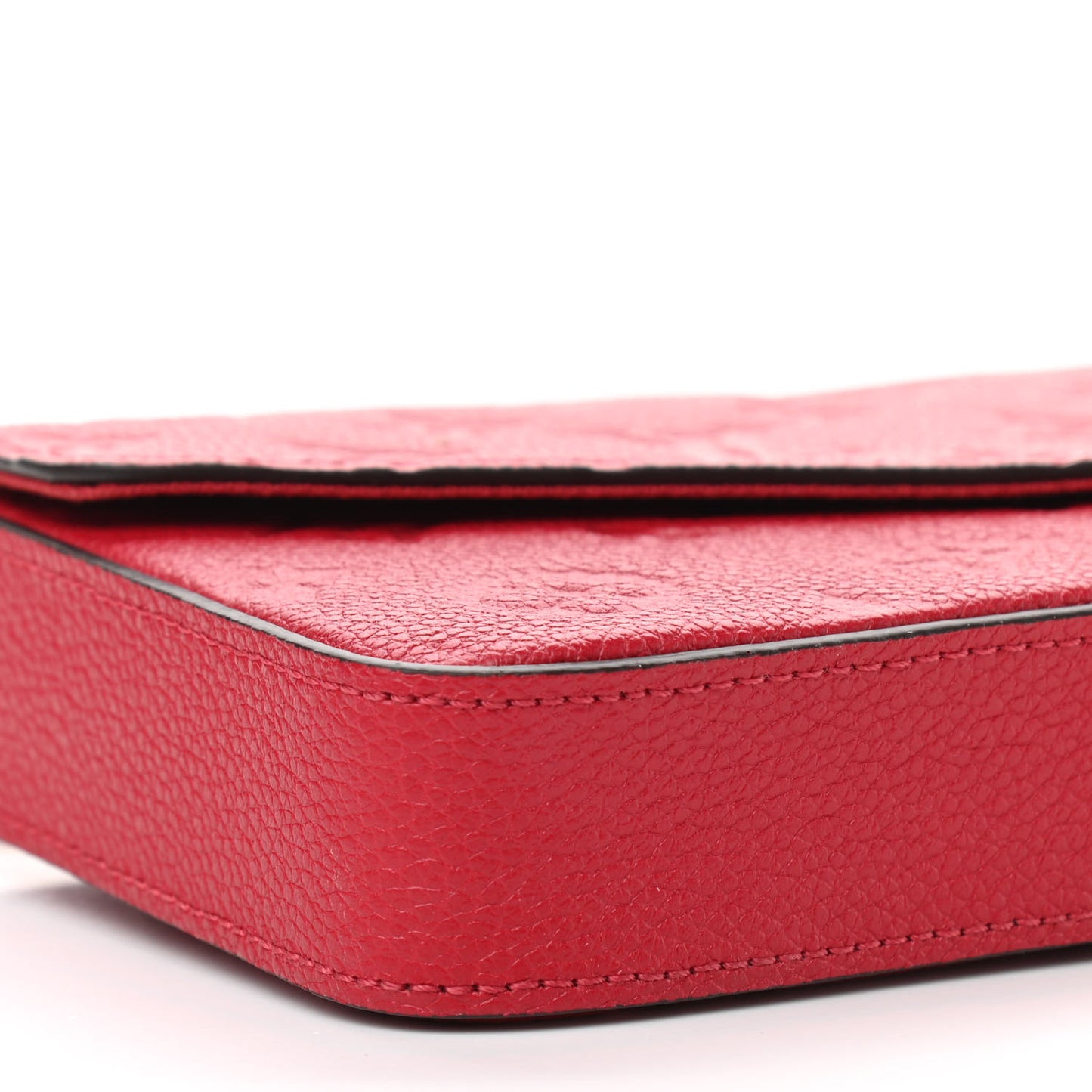 Empreinte Pochette Felicie Chain Wallet Scarlet