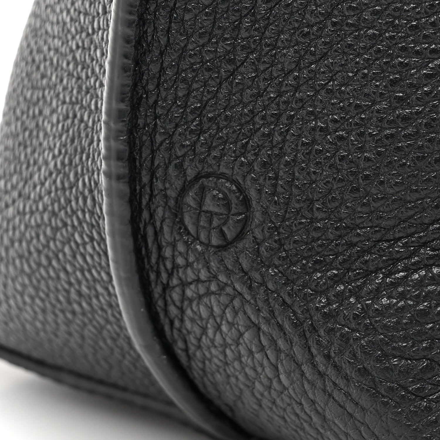 The Row Grained Calfskin Wander Bag Black 7 of 13