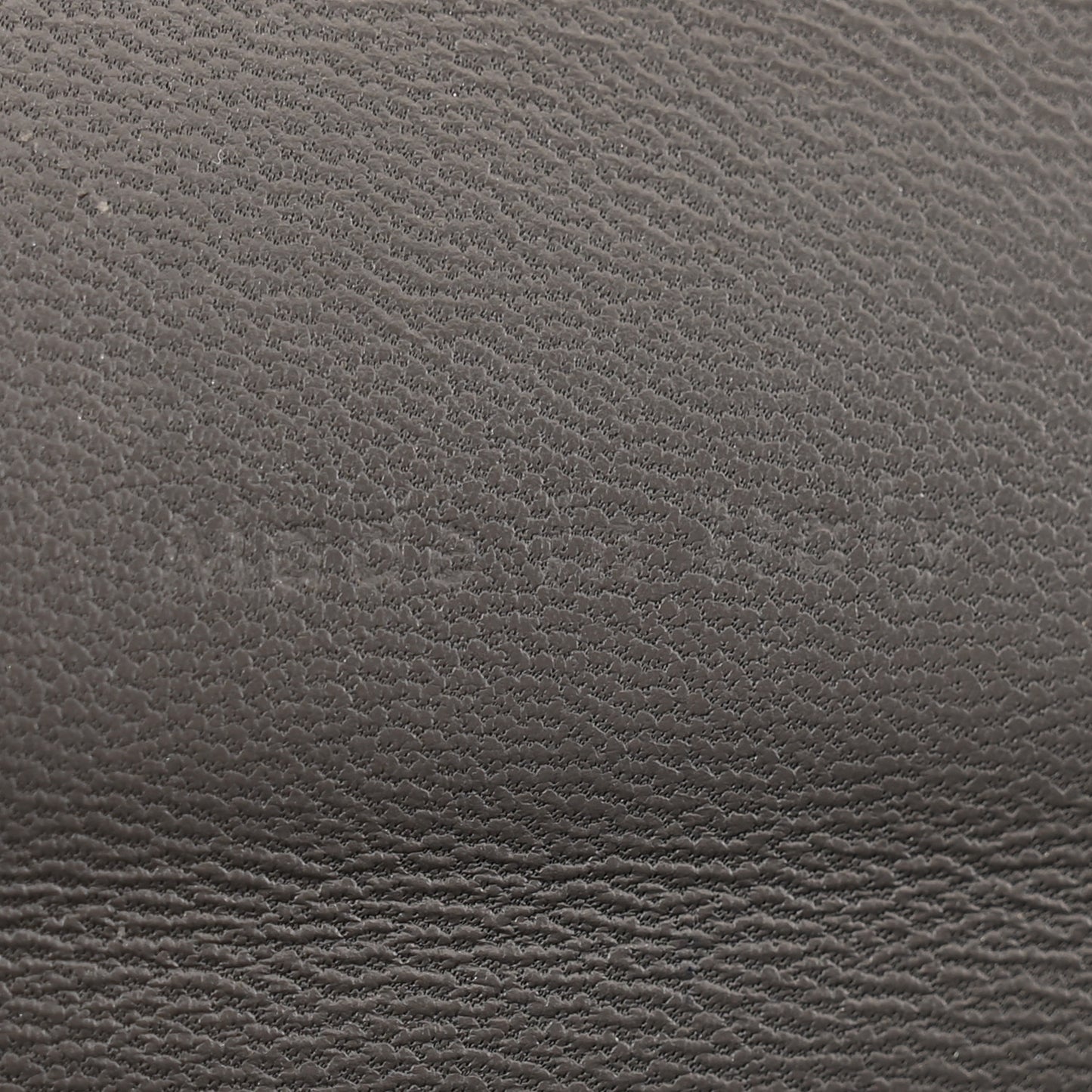 Baby Grained Calfskin Small Trotteur Grey