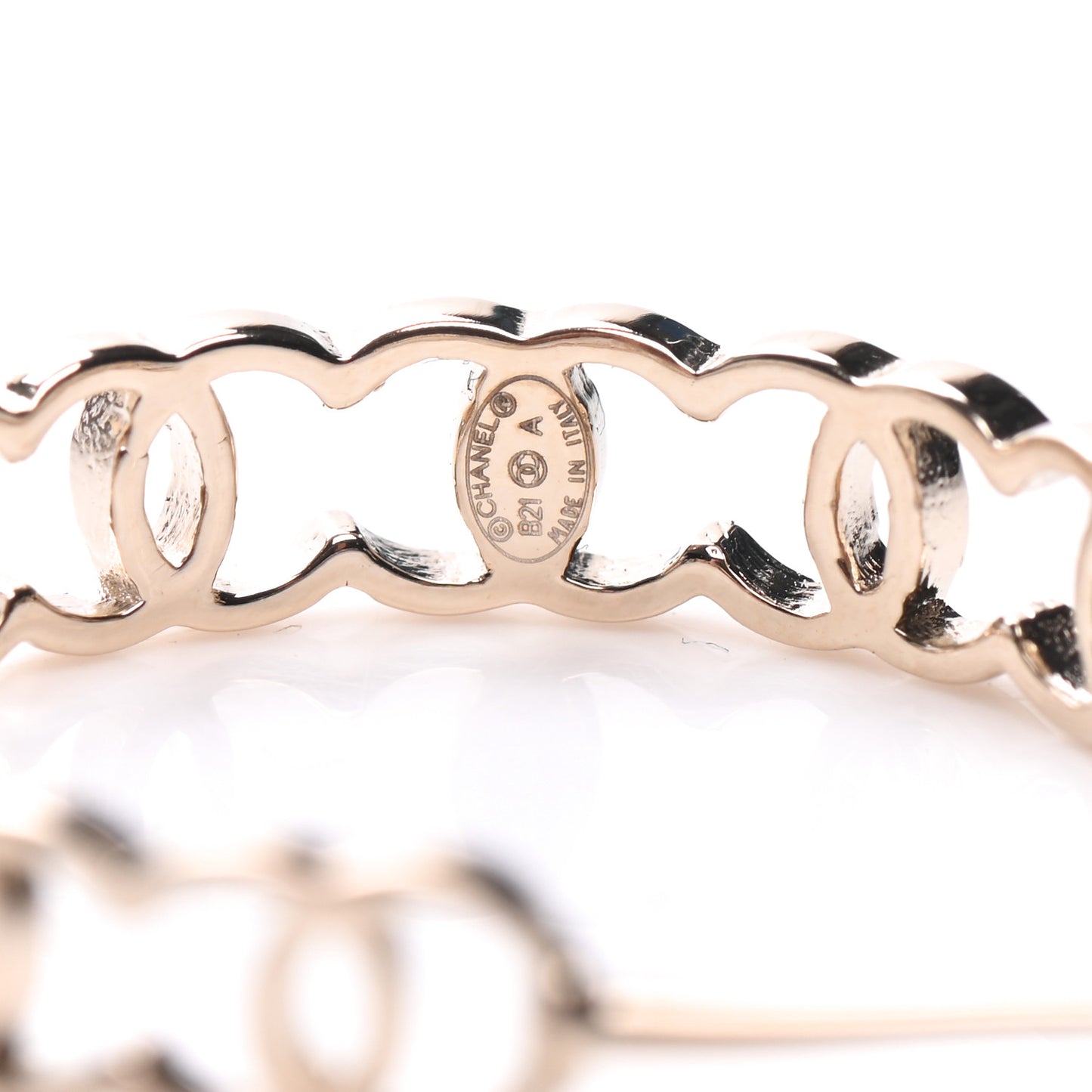 Metal CC Hoop Earrings Gold
