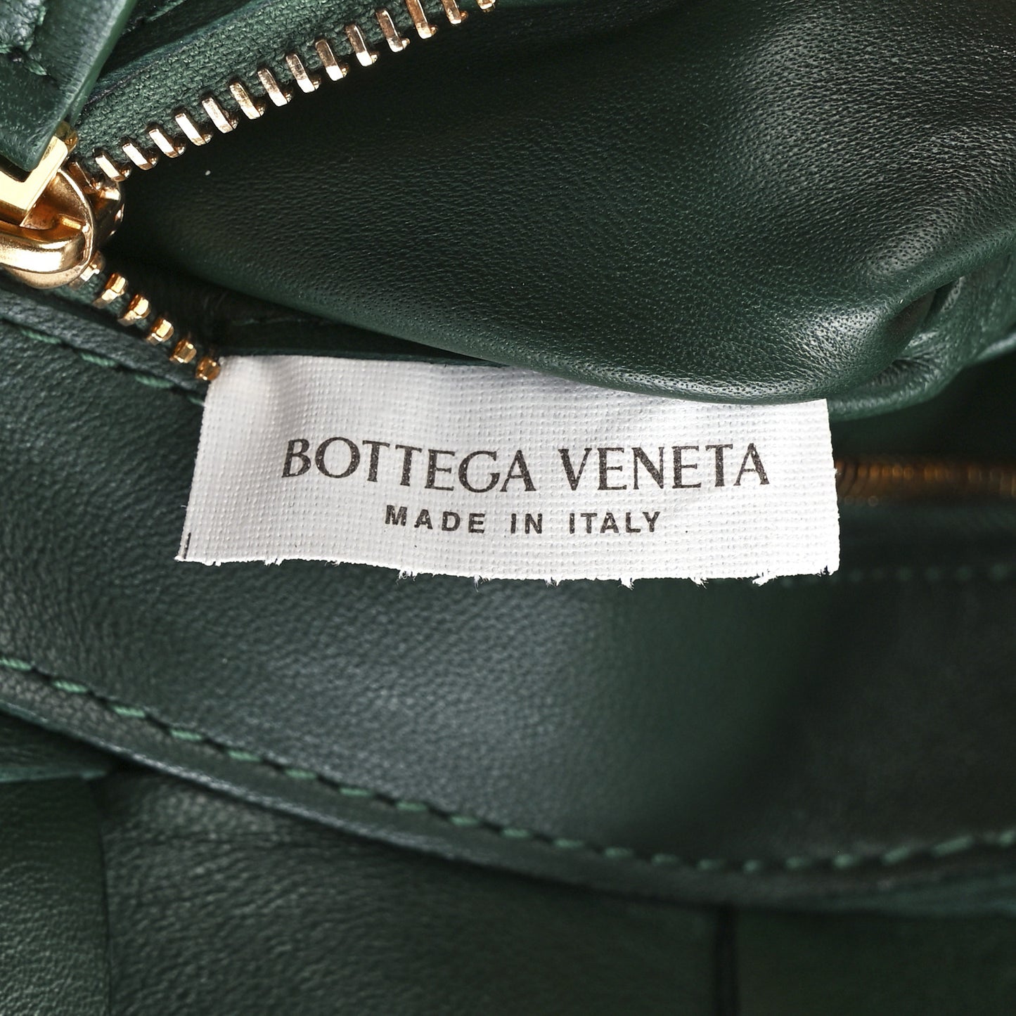 Grained Calfskin Maxi Intrecciato Cassette Crossbody Bag Raintree Green