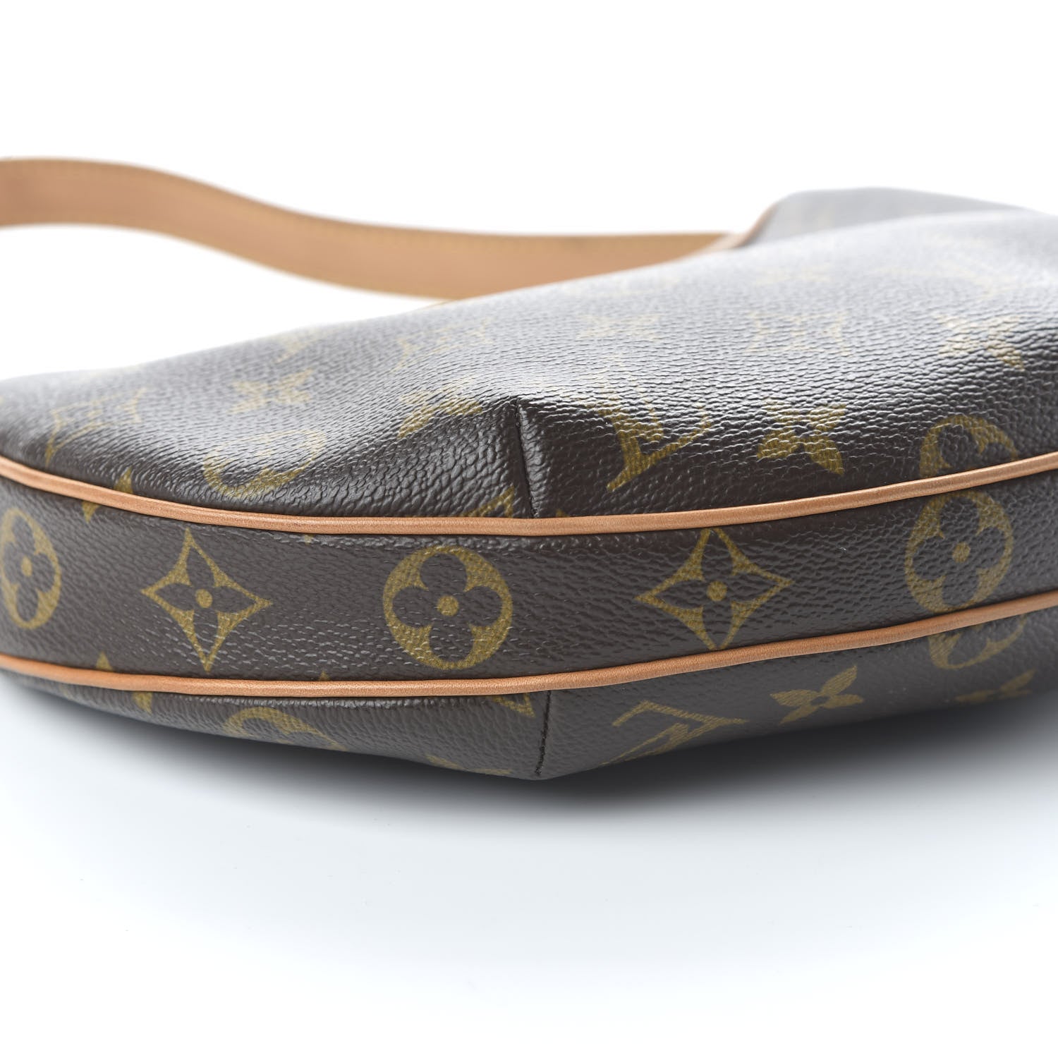 Louis Vuitton Monogram Croissant PM 6 of 9