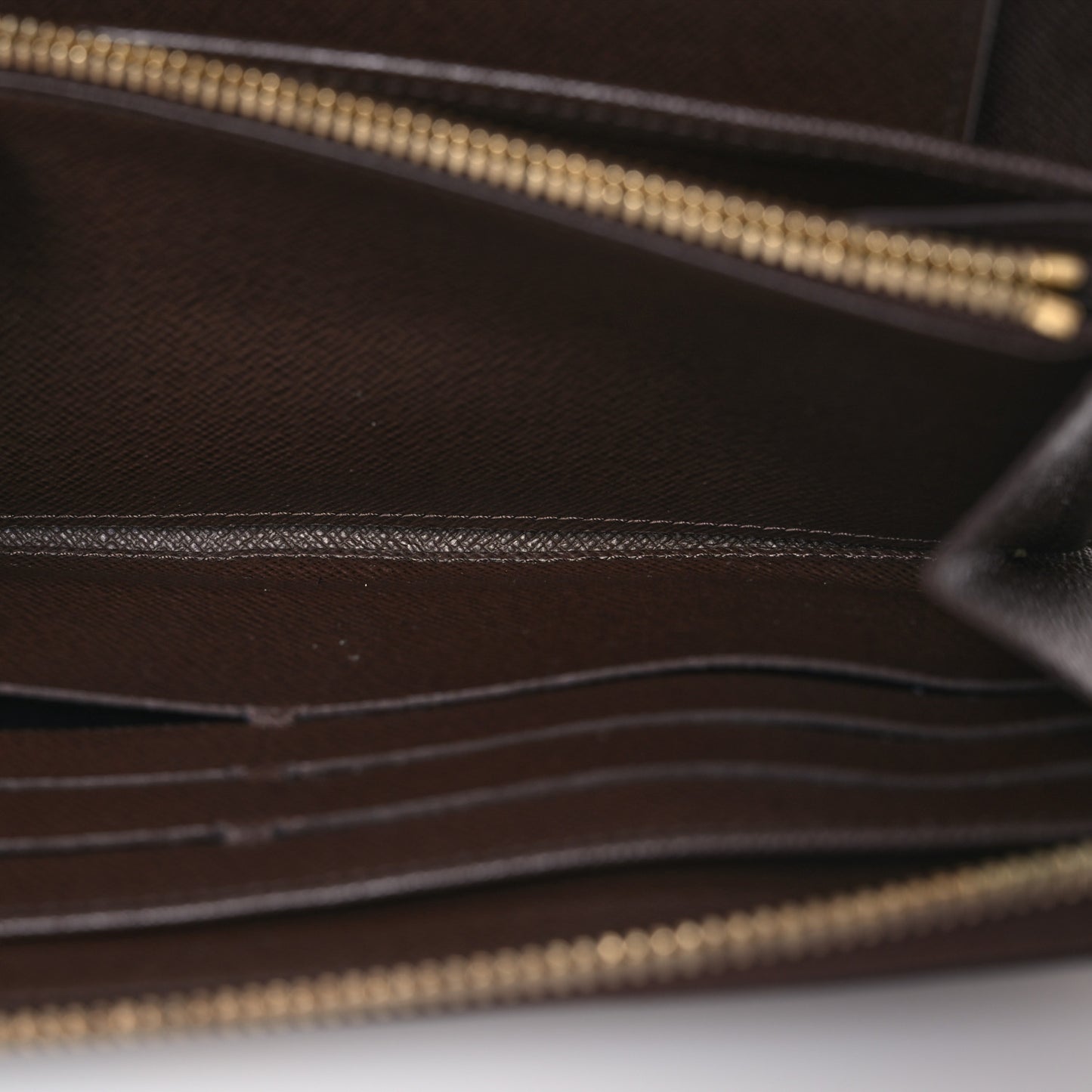 Damier Ebene Zippy Organizer Wallet