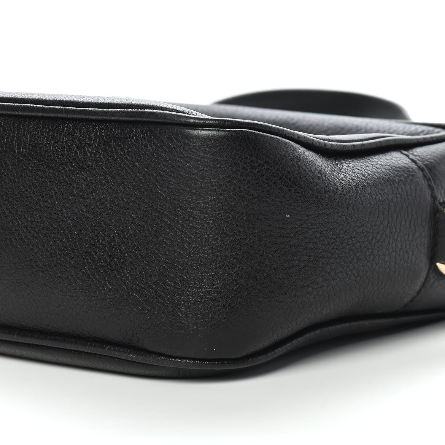 Gucci Pebbled Calfskin Small Soho Disco Bag Black 9 of 11
