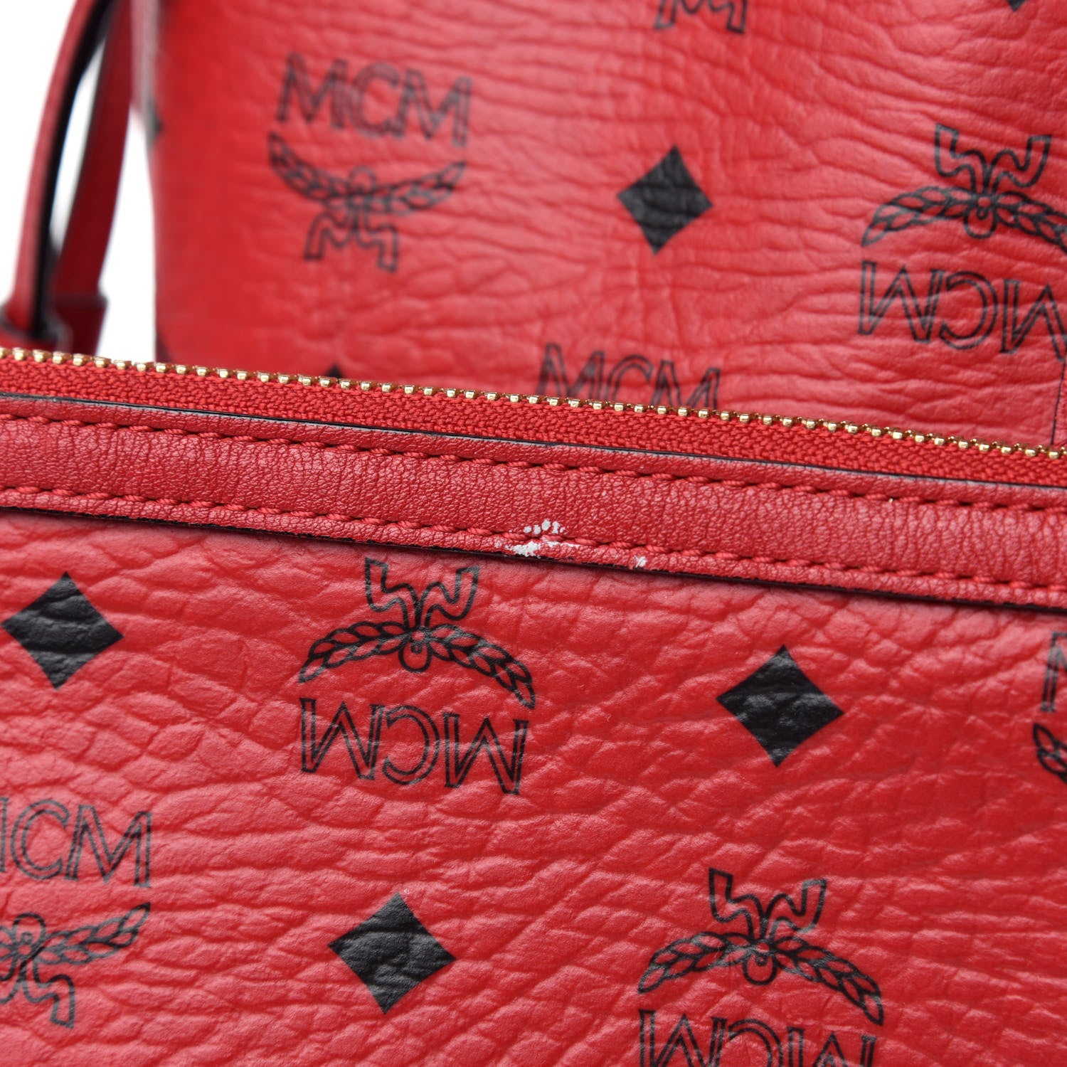 MCM Visetos Medium Liz Reversible Shopper Tote Ruby Red 8 of 16