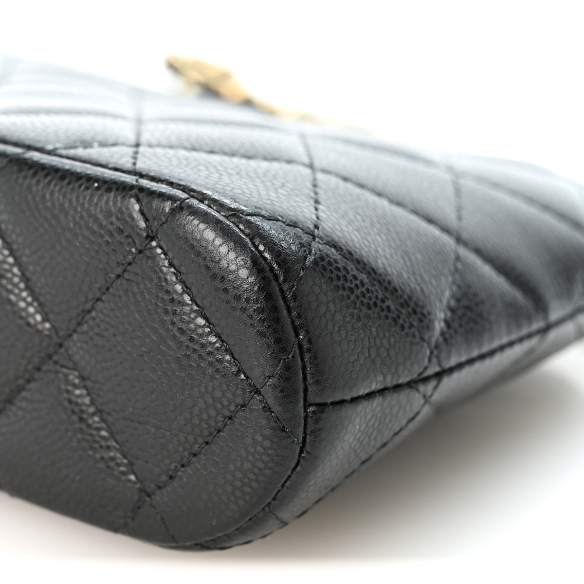 Caviar Quilted Classic Clutch with Chain Black