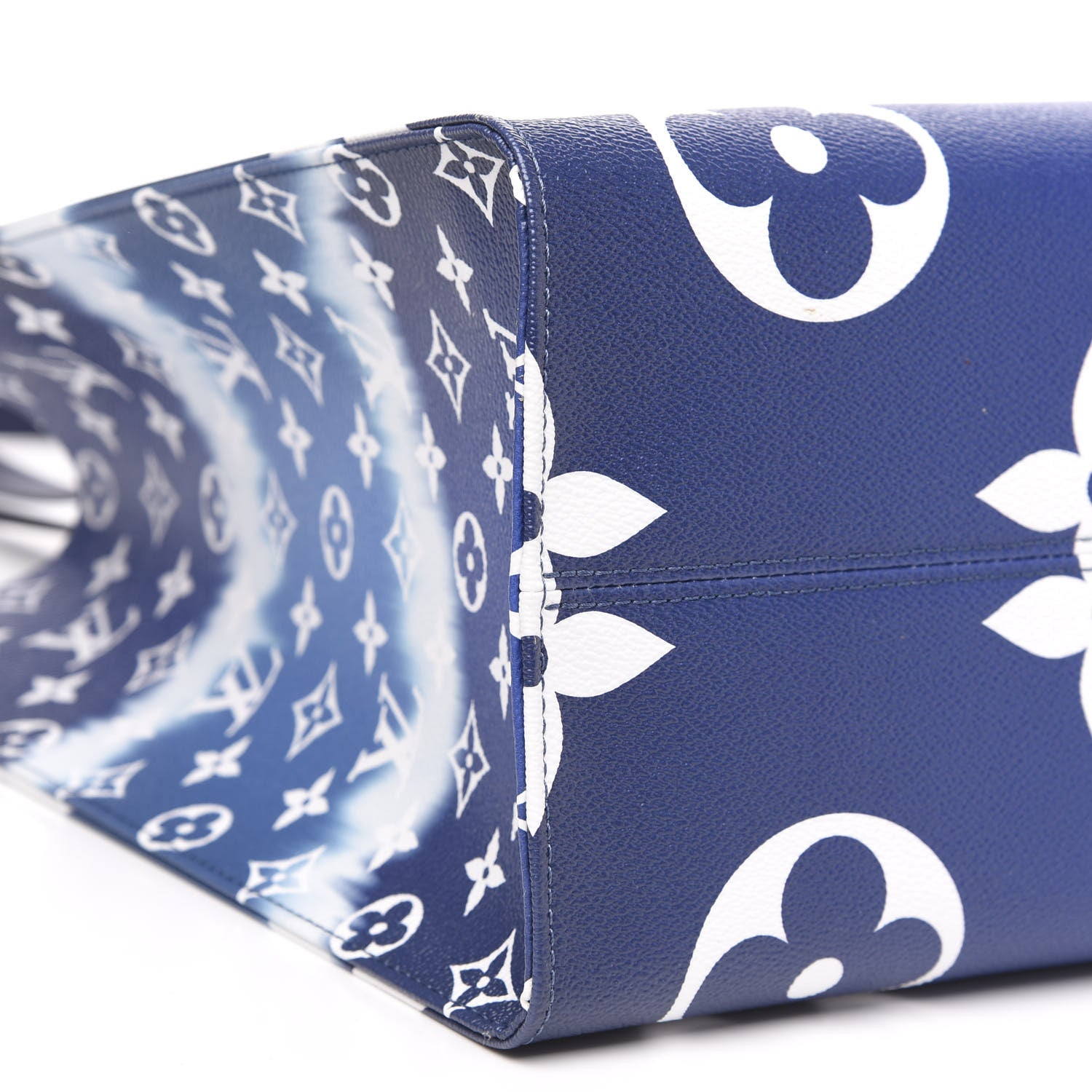 Louis Vuitton Monogram Escale Onthego GM Blue 7 of 10