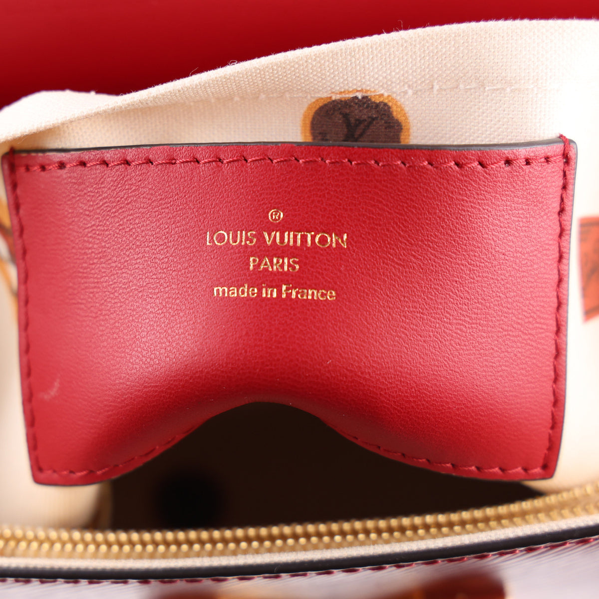 Epi Twist Shoulder Bag MM Rouge
