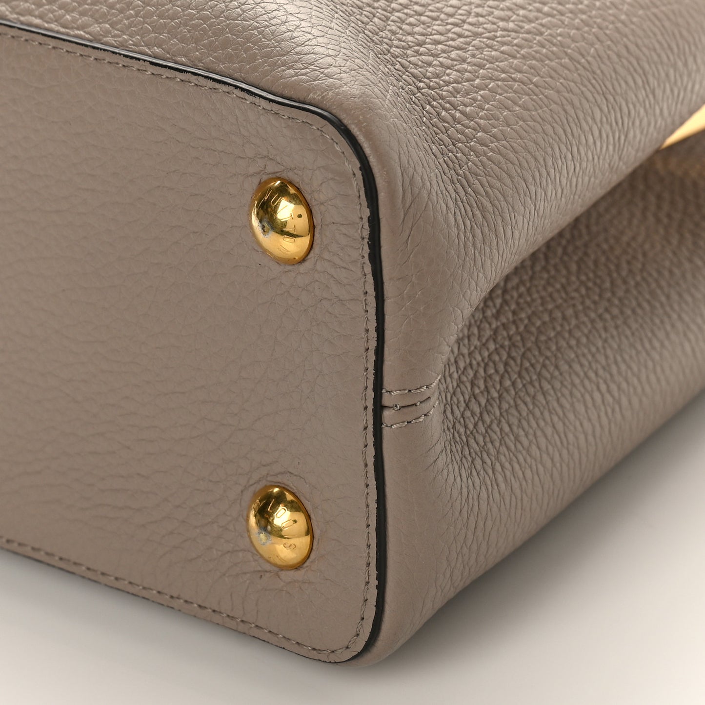 Taurillon Capucines PM Galet