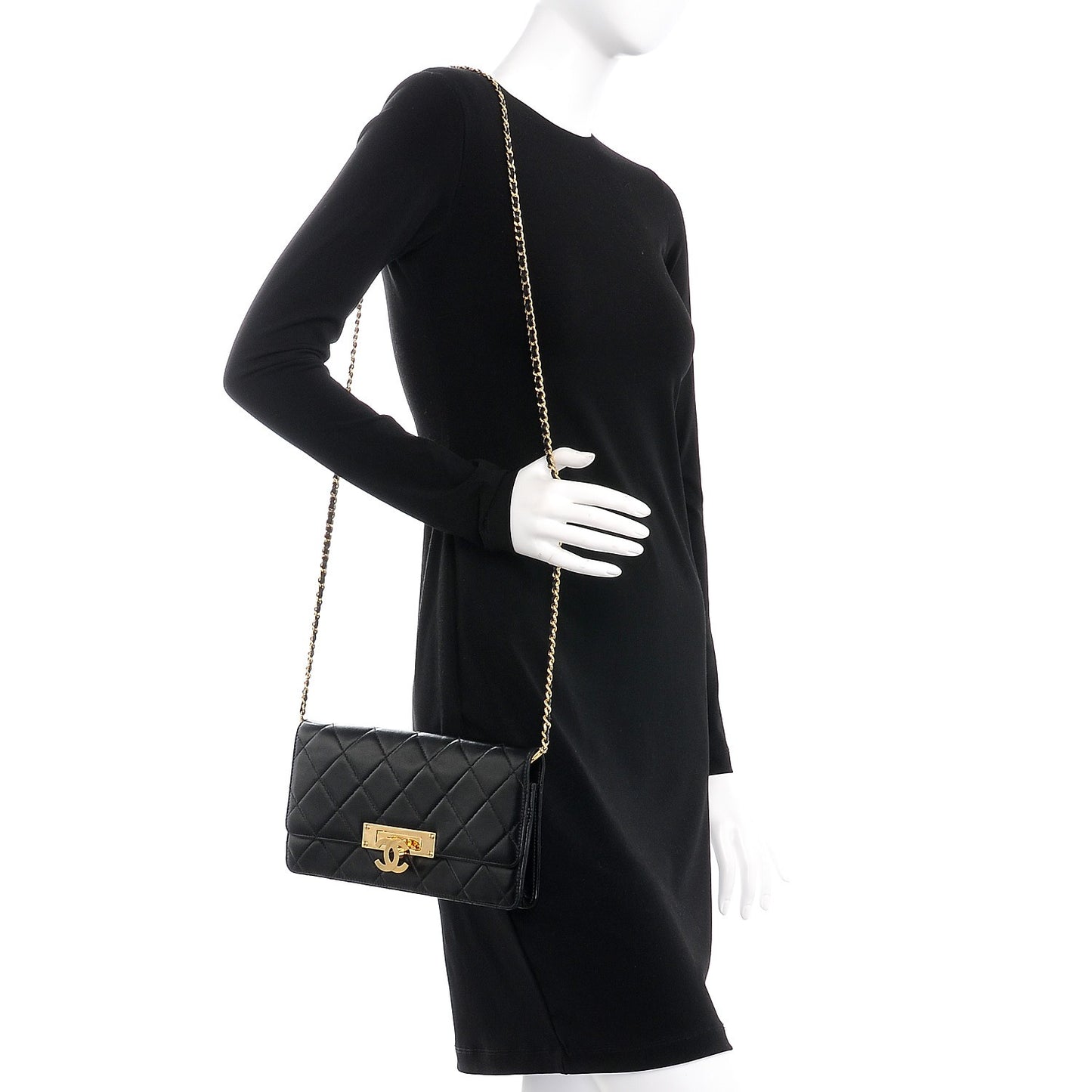 Lambskin Quilted Golden Class Wallet on Chain WOC Black