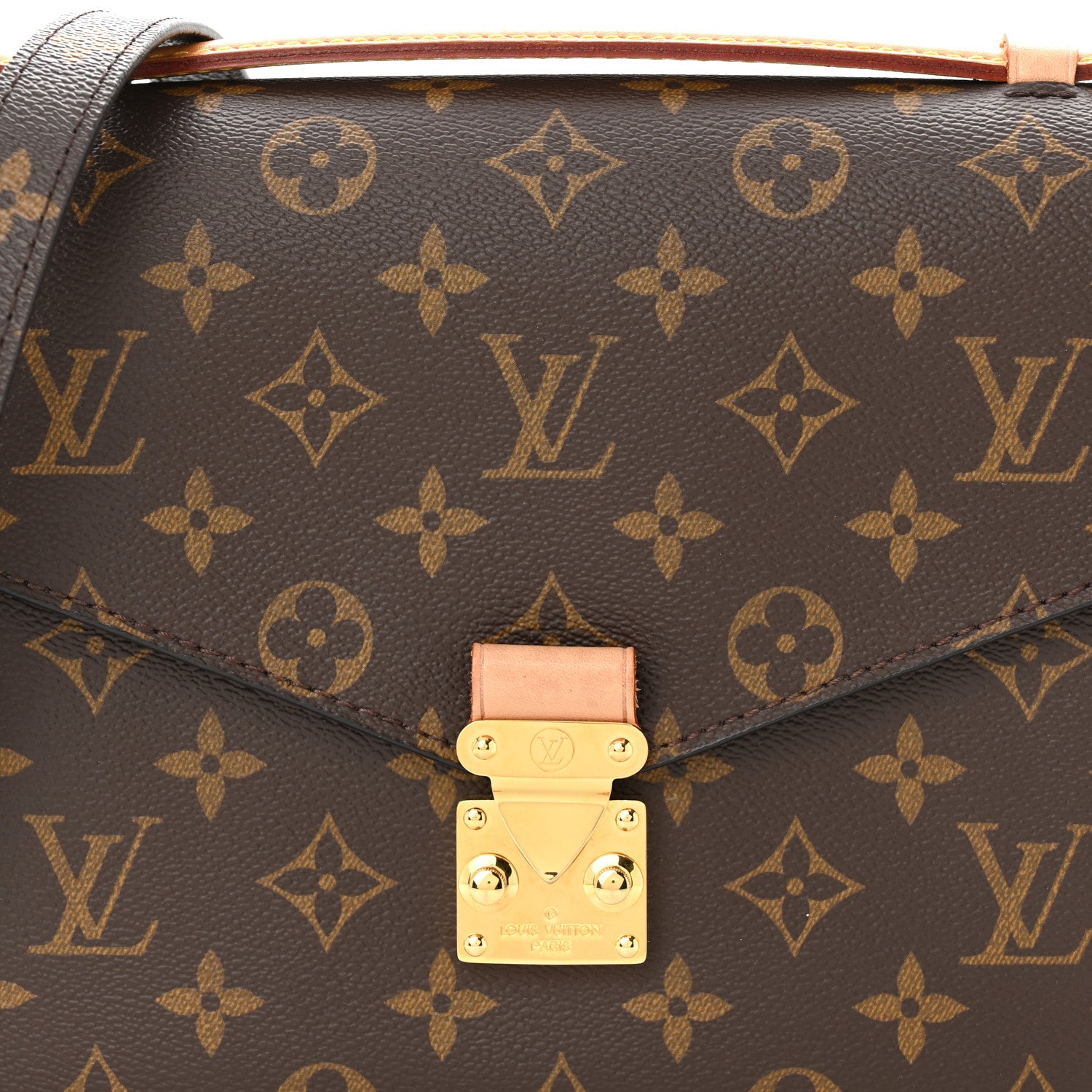Louis Vuitton Monogram Pochette Metis 9 of 11