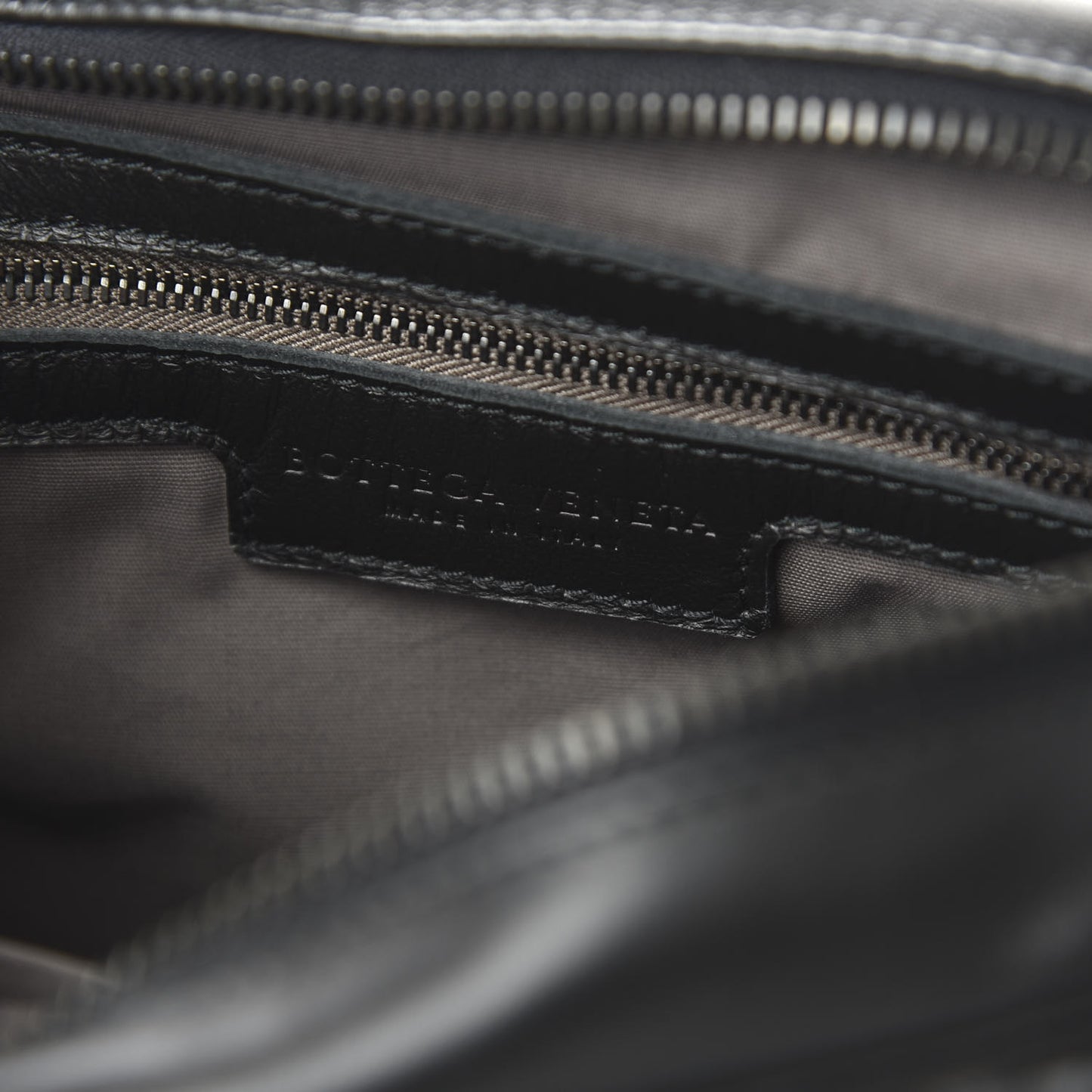 Nappa Intrecciato Messenger Bag Black
