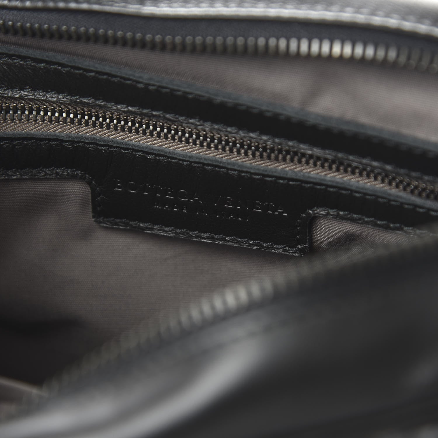 Bottega Veneta Nappa Intrecciato Messenger Bag Black 8 of 9