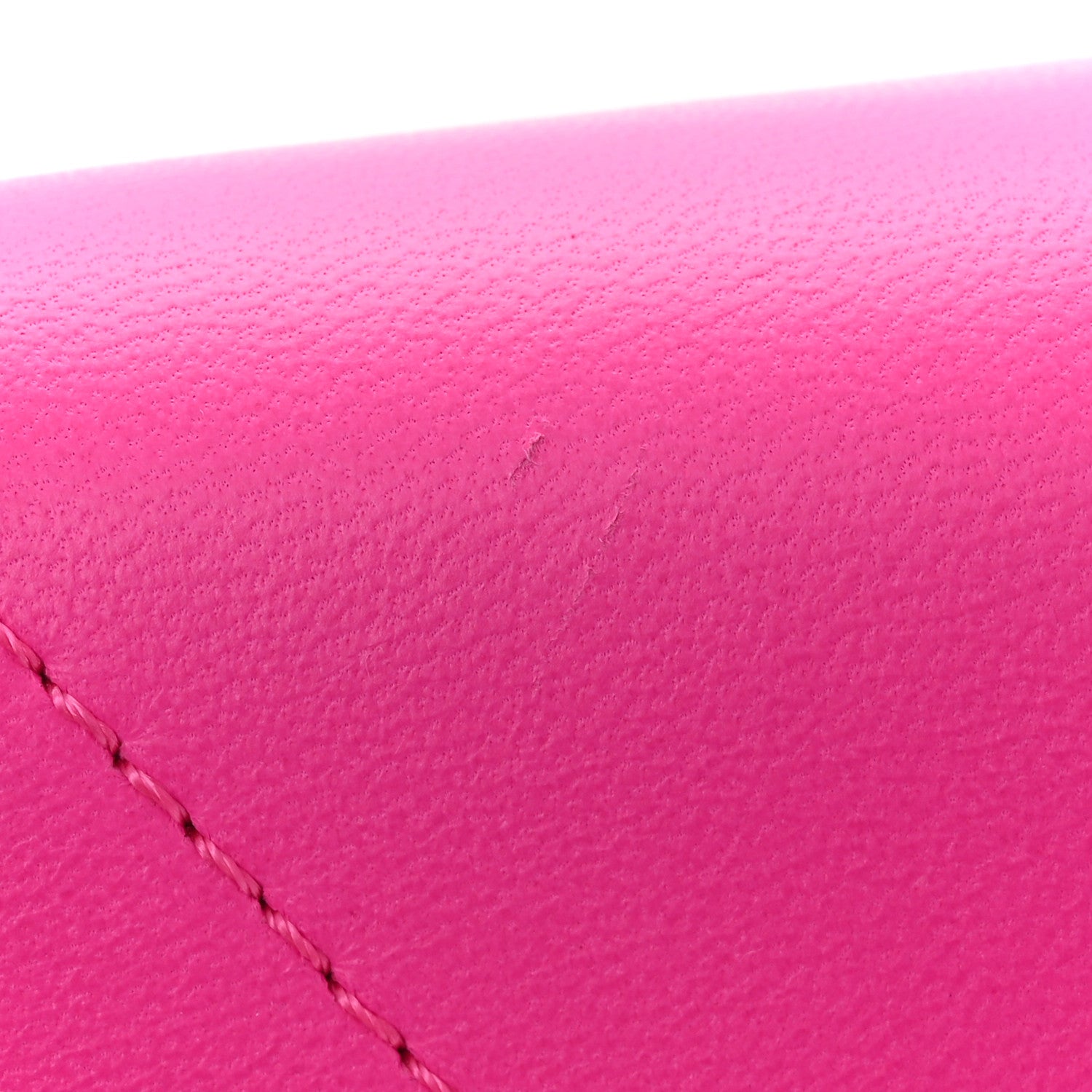Valentino Garavani Nappa Lacquer Monochrome Roman Stud Wallet On Chain Pink PP 10 of 11