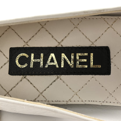 Chanel Shiny Lambskin Metal Cap Toe Ankle Chain Ballerina Flats 39.5 White Black 7 of 14