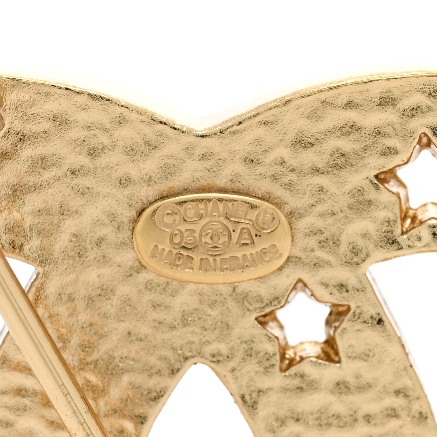 CC Star Brooch Gold