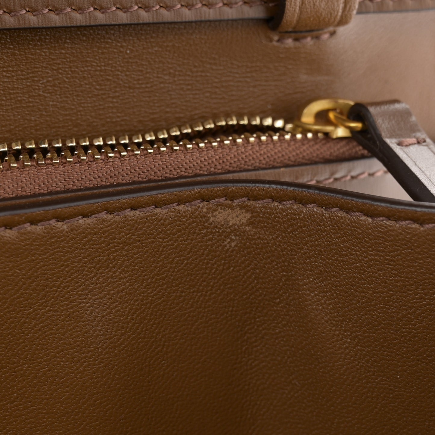 Box Calfskin Medium Classic Box Flap Bag Camel