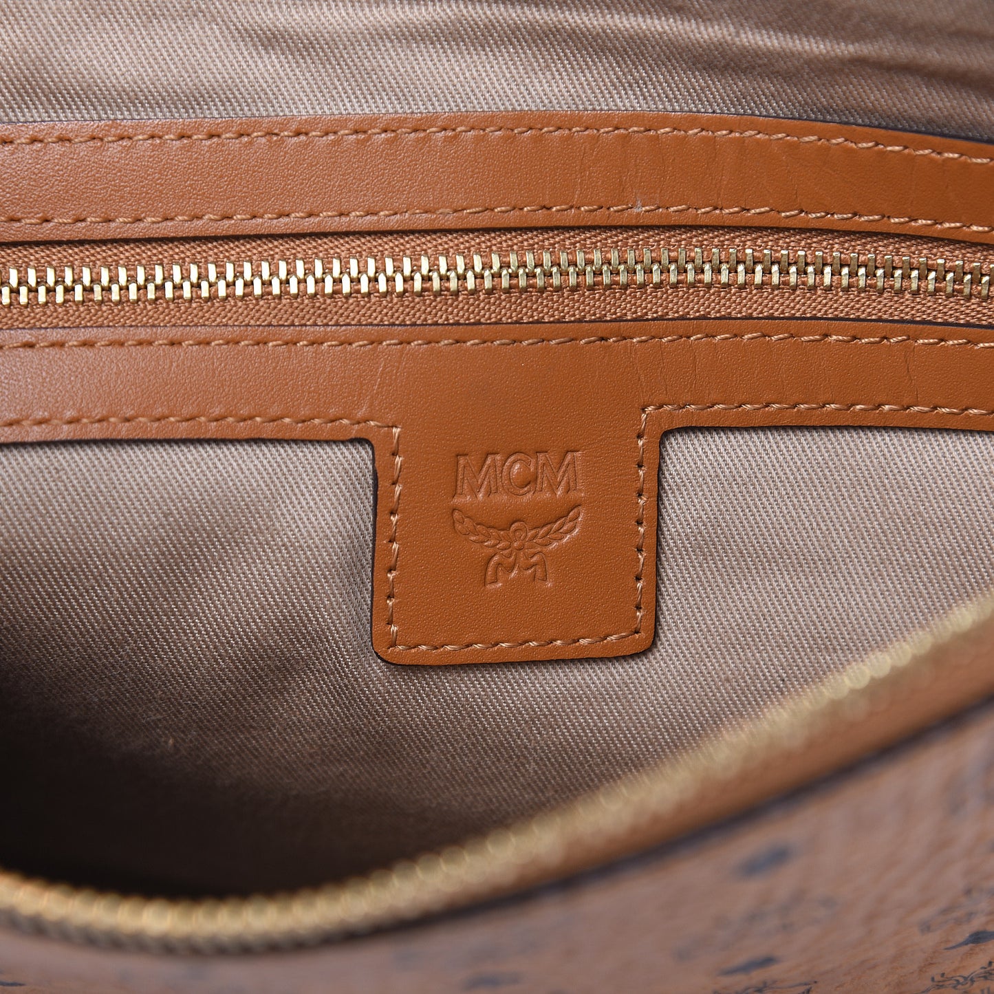 Visetos Medium Crossbody Pouch Cognac