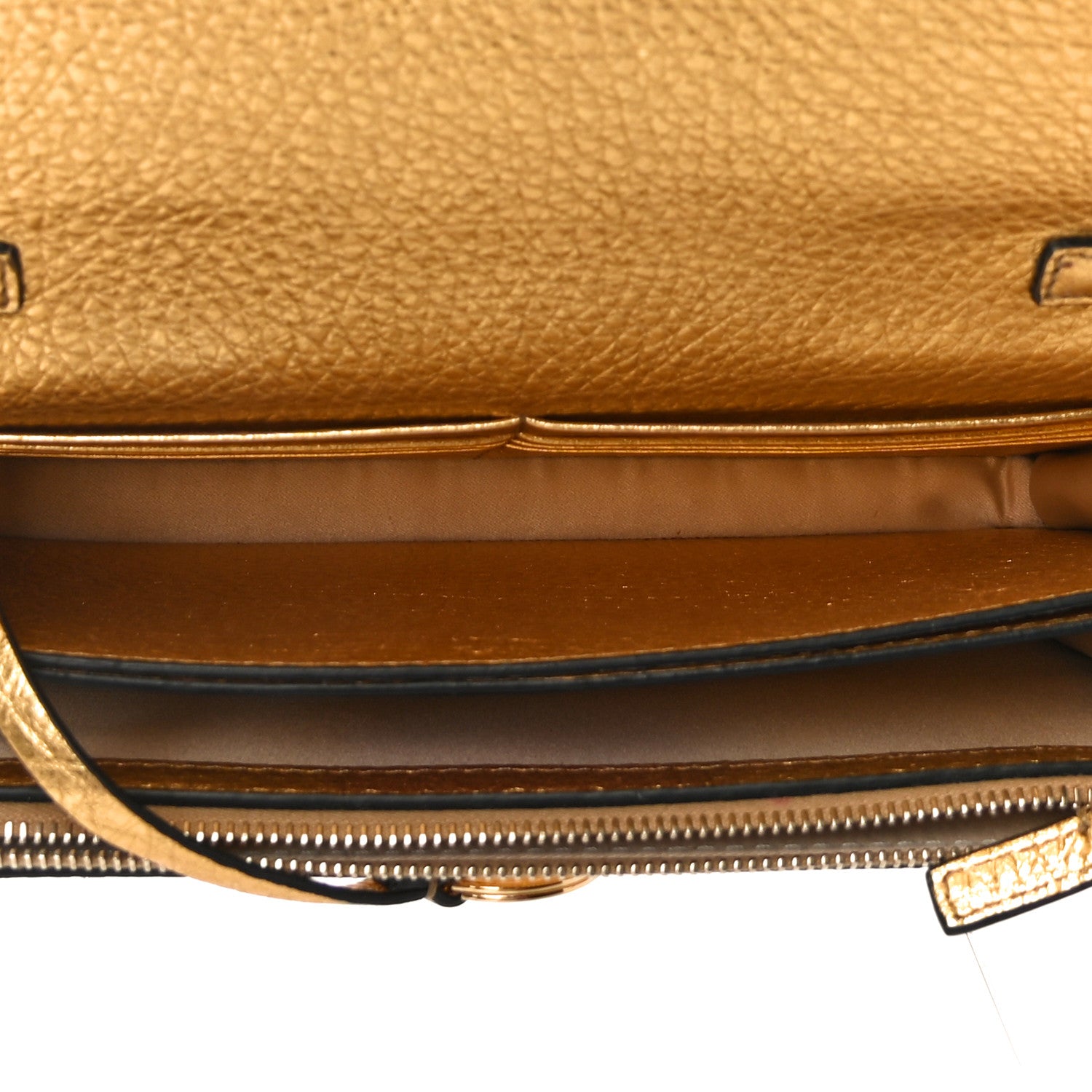 Valentino Garavani Pebbled Calfskin Rockstud Flap Wallet On Chain Soft Gold 5 of 9
