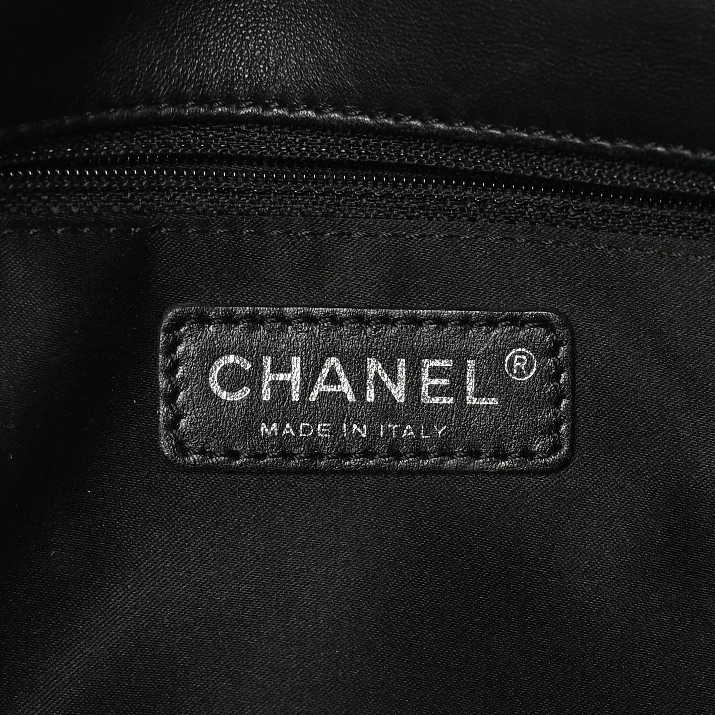 Snakeskin Ultimate Stitch Flap Black