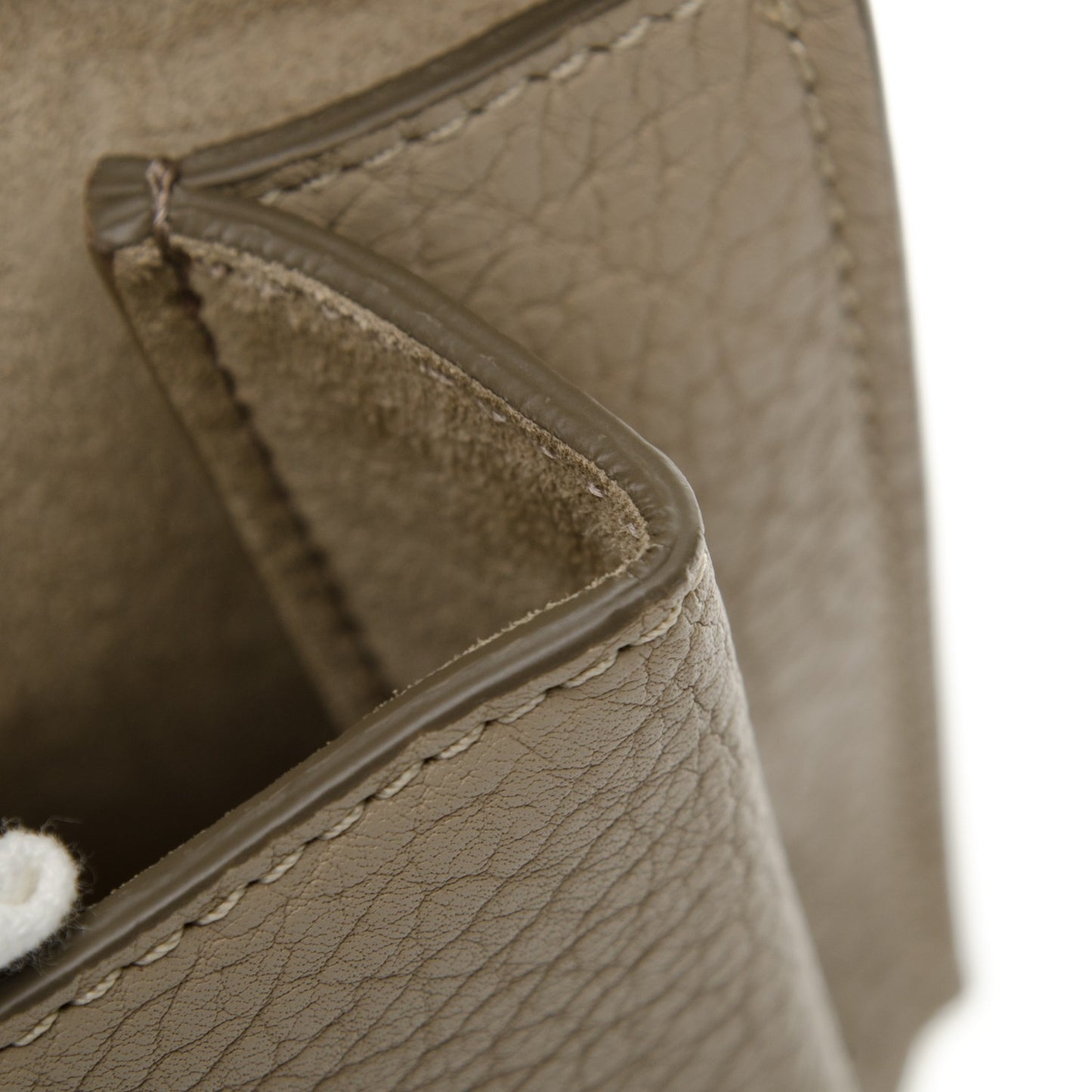 Crisped Calfskin Companion Pouch Light Taupe